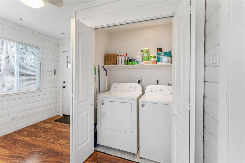 Tool, TX 75143,1505 Carol Lane