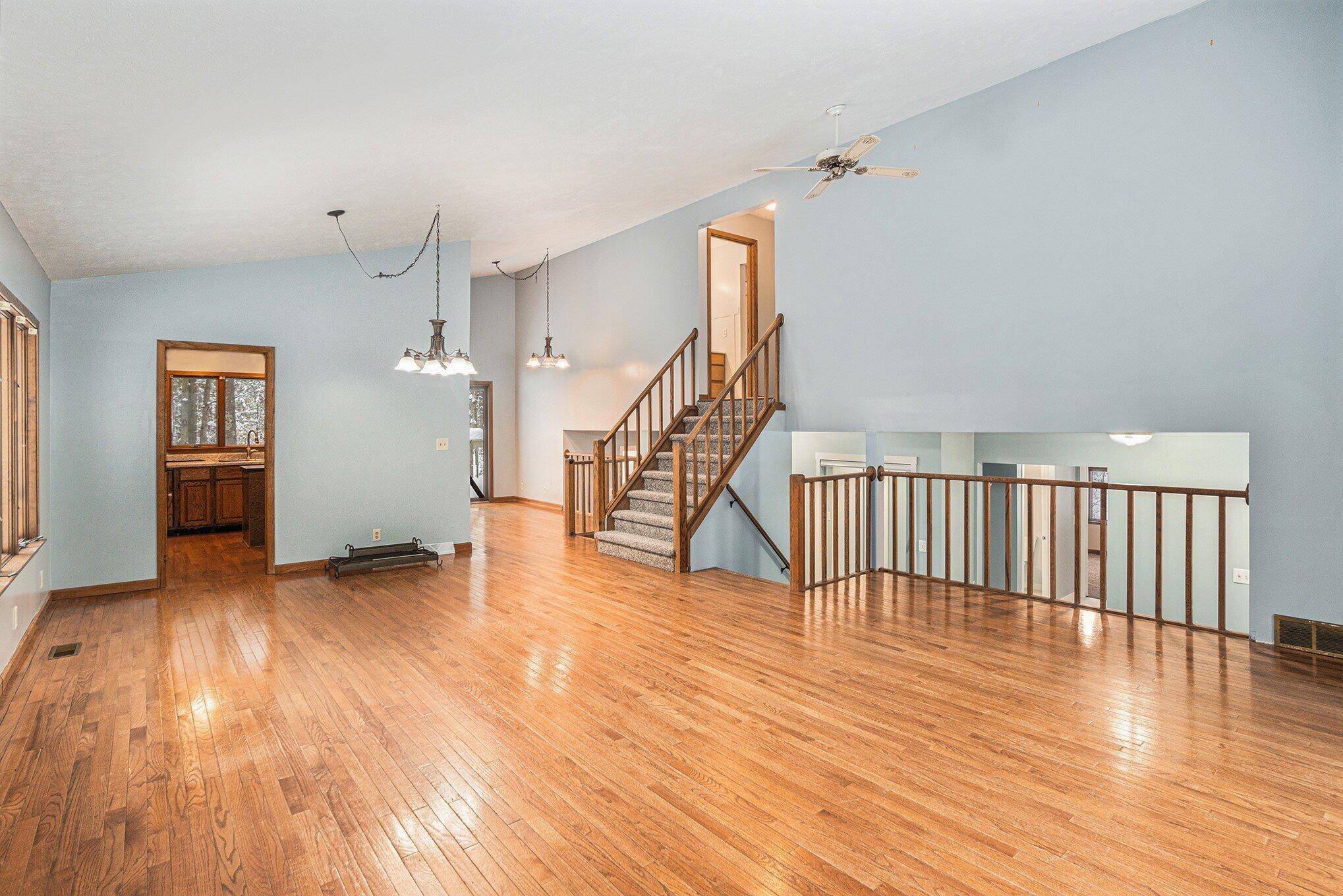 Nunica, MI 49448,13930 Cleveland ST