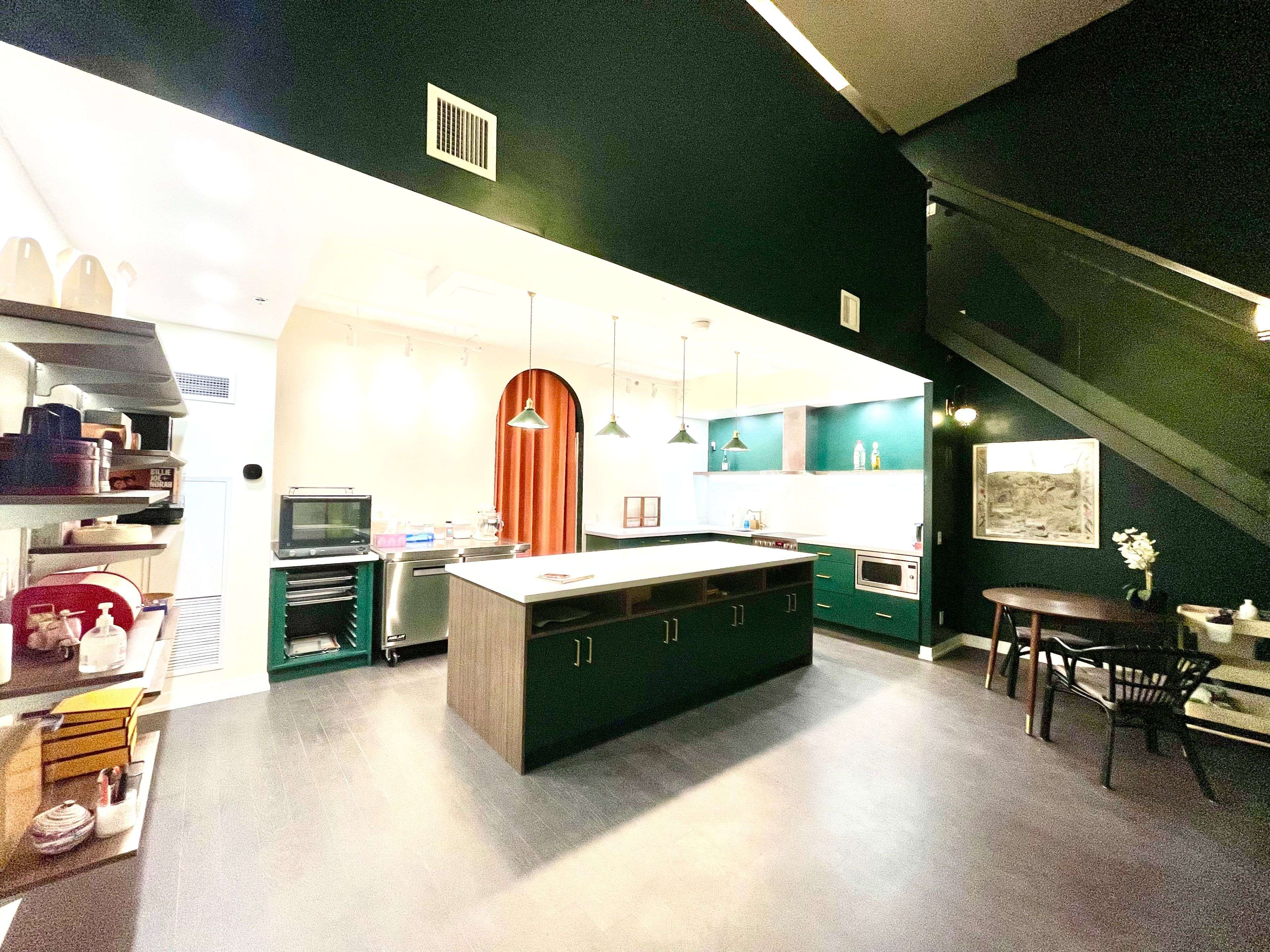 Toronto C08, ON M5A 0G2,455 Front ST E #S119