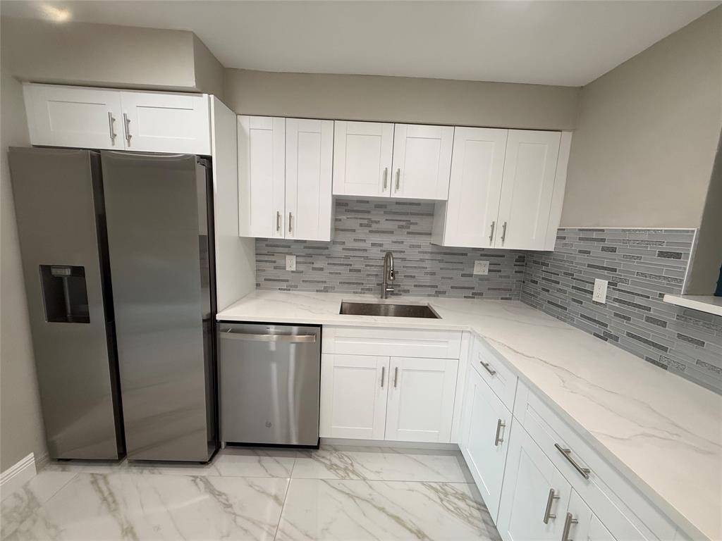 Dania Beach, FL 33312,4650 SW 25th Ter