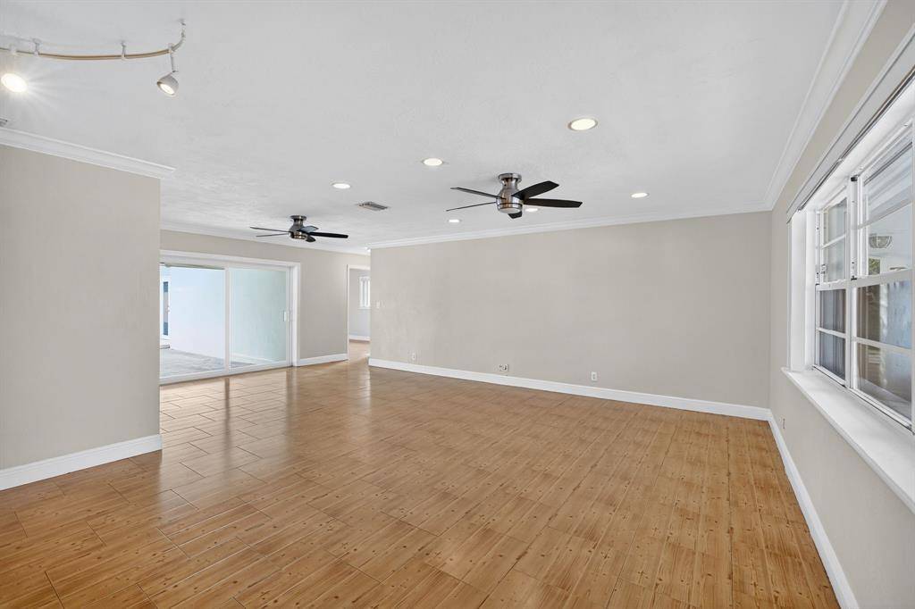 Fort Lauderdale, FL 33312,3352 SW 16th St