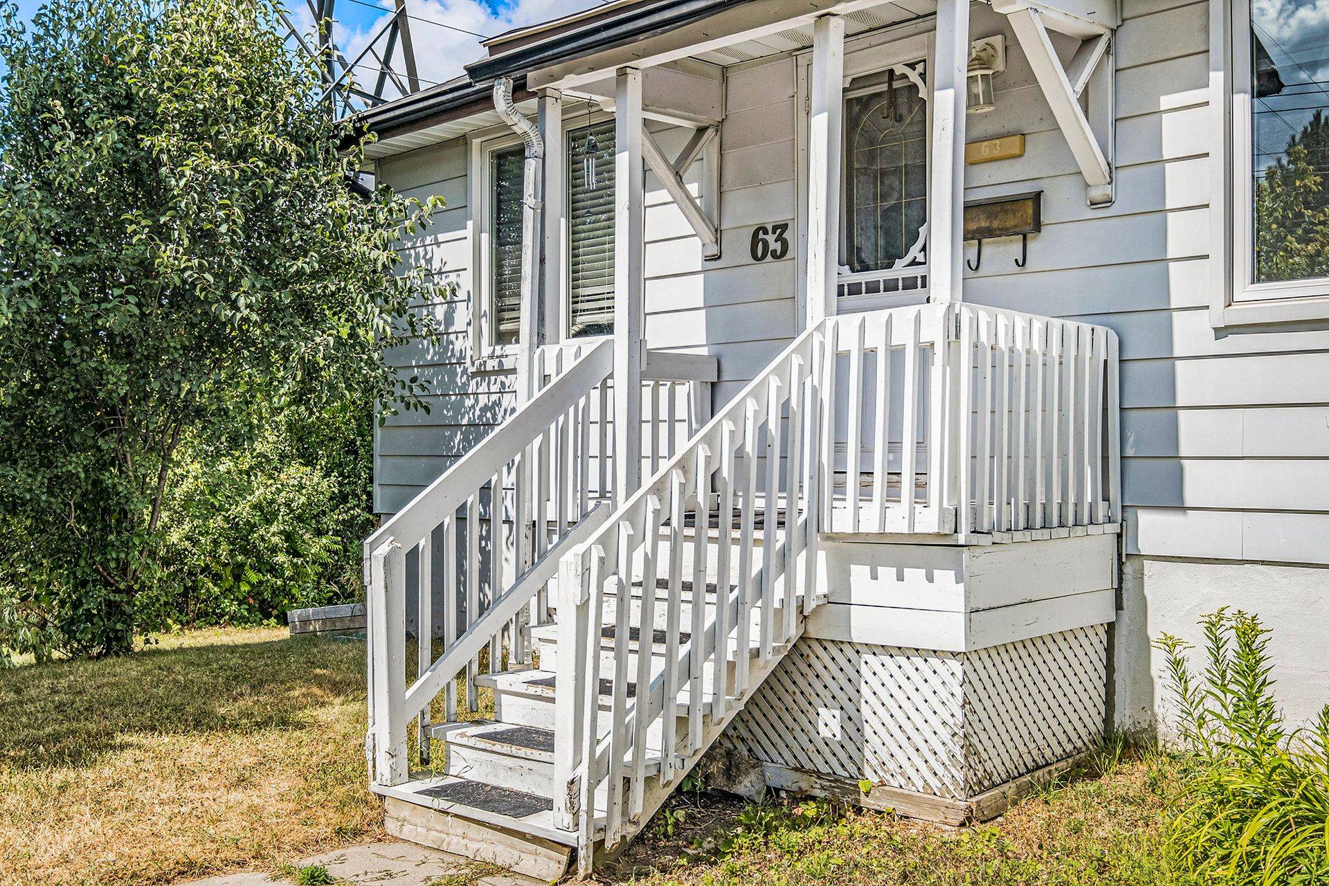 Meadowlands - Crestview And Area, ON K2G 2H9,63 Withrow AVE