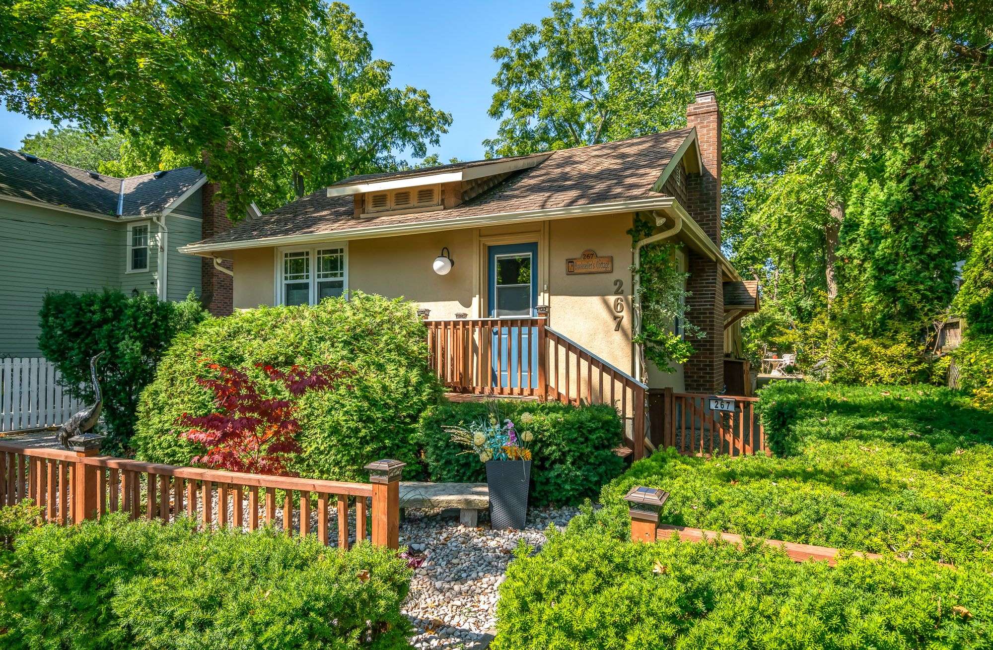 Niagara-on-the-lake, ON L0S 1J0,267 Victoria ST