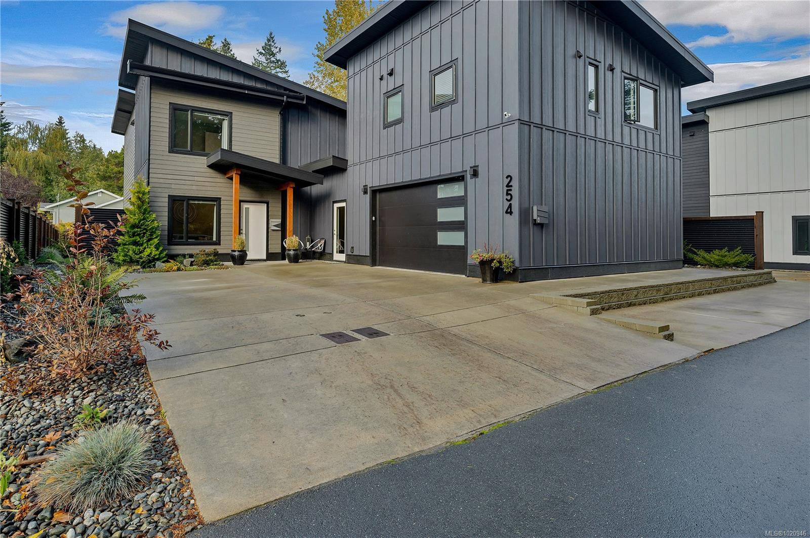 Campbell River, BC V9W 1V2,254 Twillingate Rd