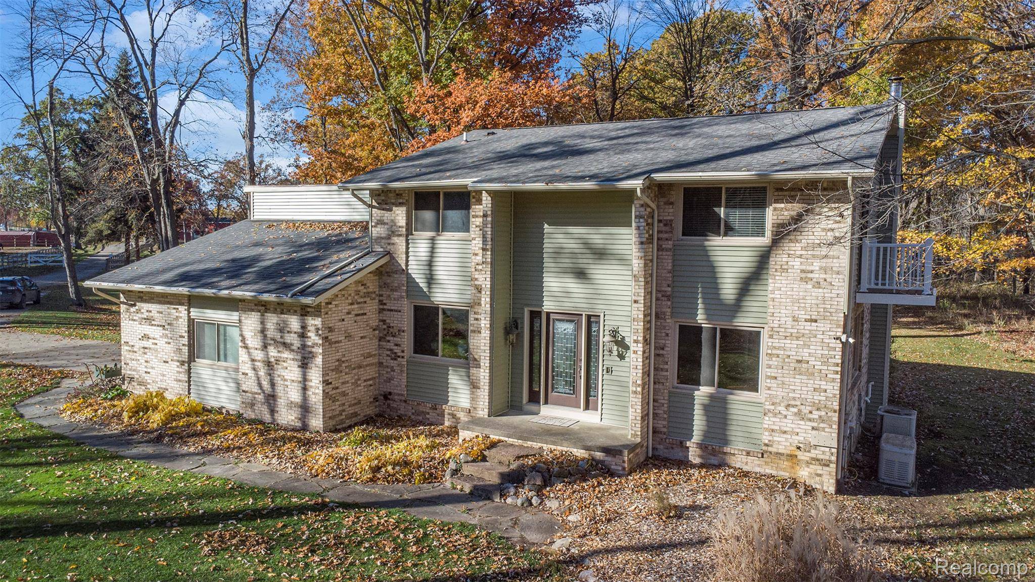 Milford, MI 48381,2713 Coyote RDG