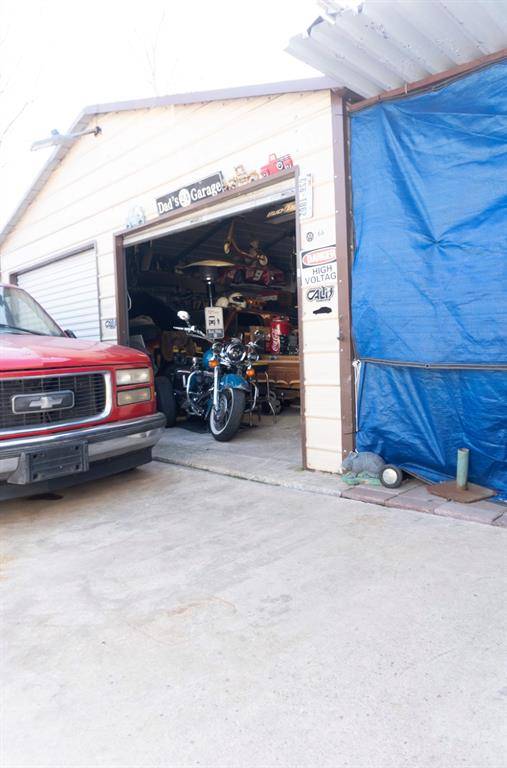 Lancaster, TX 75146,302 W 6th Street