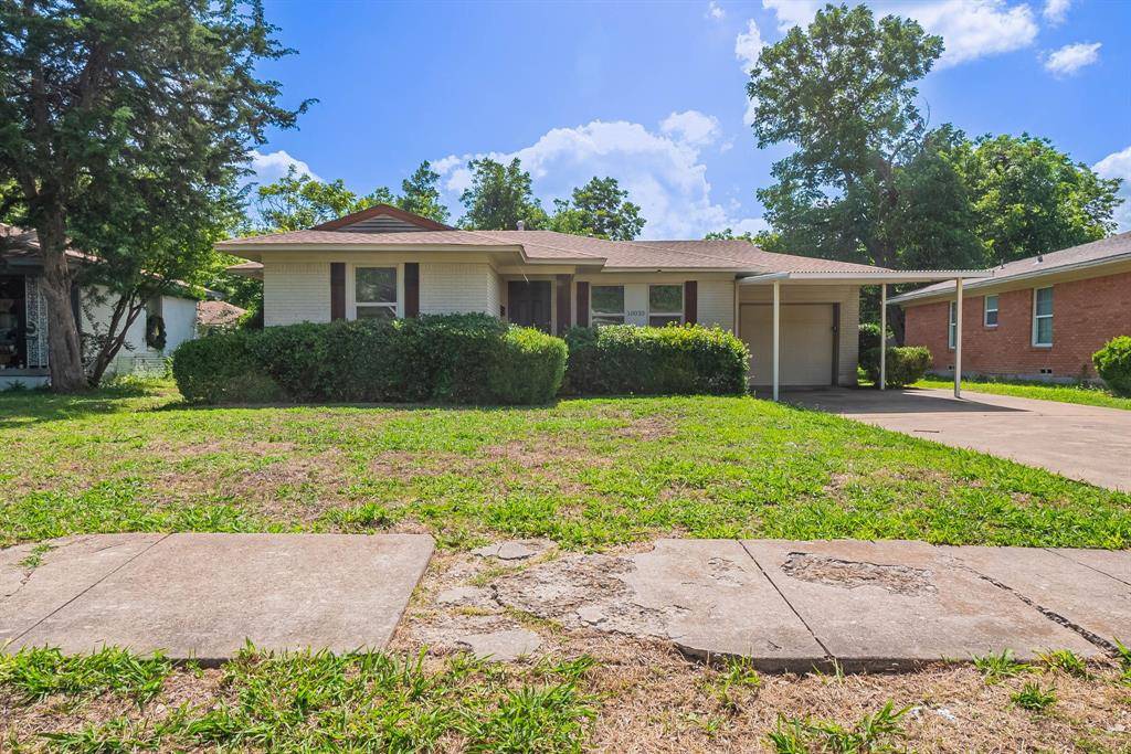 Dallas, TX 75228,10033 Casa Oaks Drive