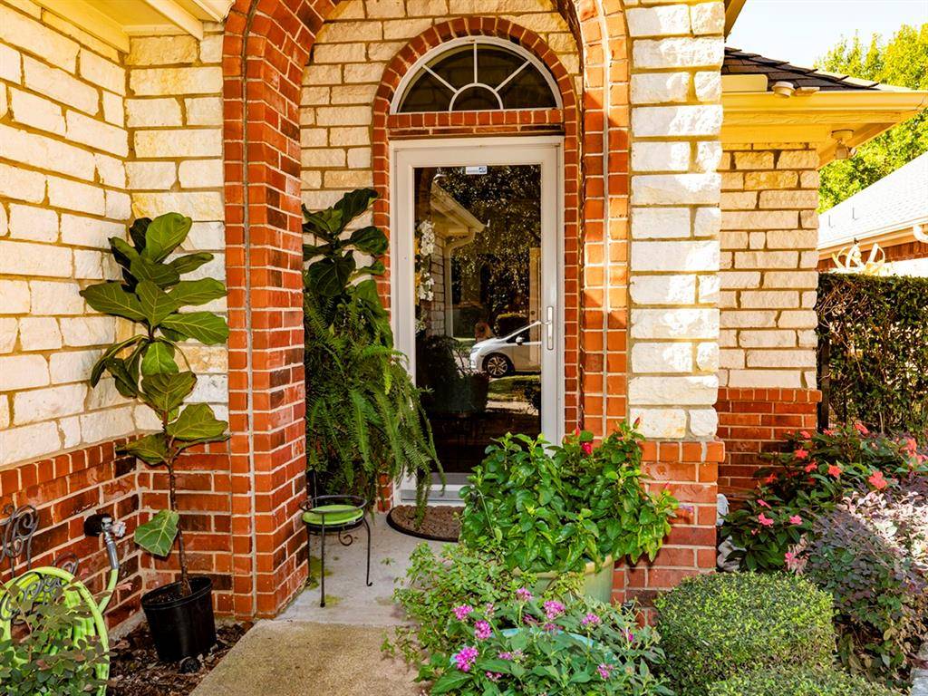 Fort Worth, TX 76120,9028 Racquet Club Drive