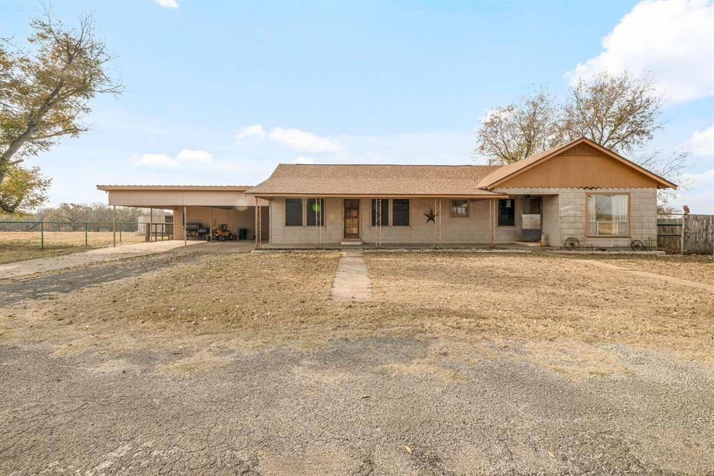 De Leon, TX 76444,7450 E Hwy 6