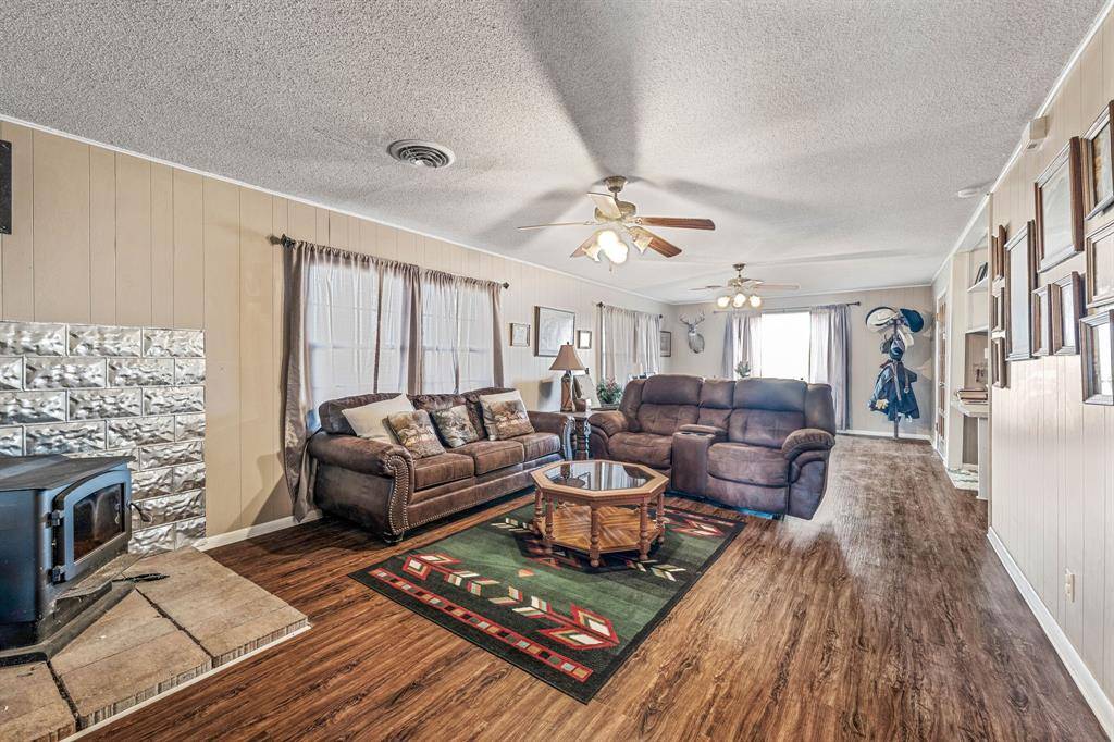 De Leon, TX 76444,7450 E Hwy 6