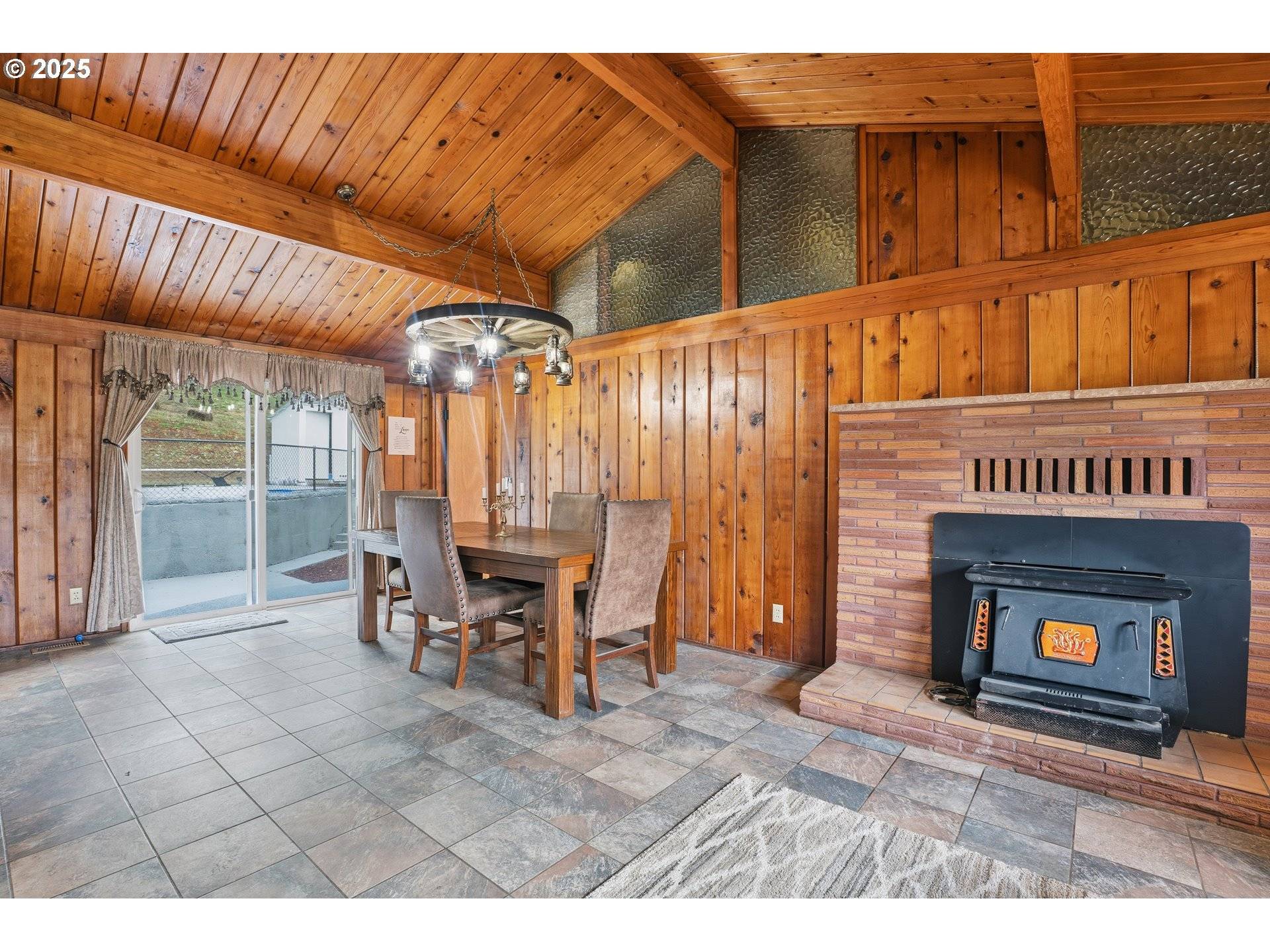 Glenoma, WA 98336,8442 US HIGHWAY 12