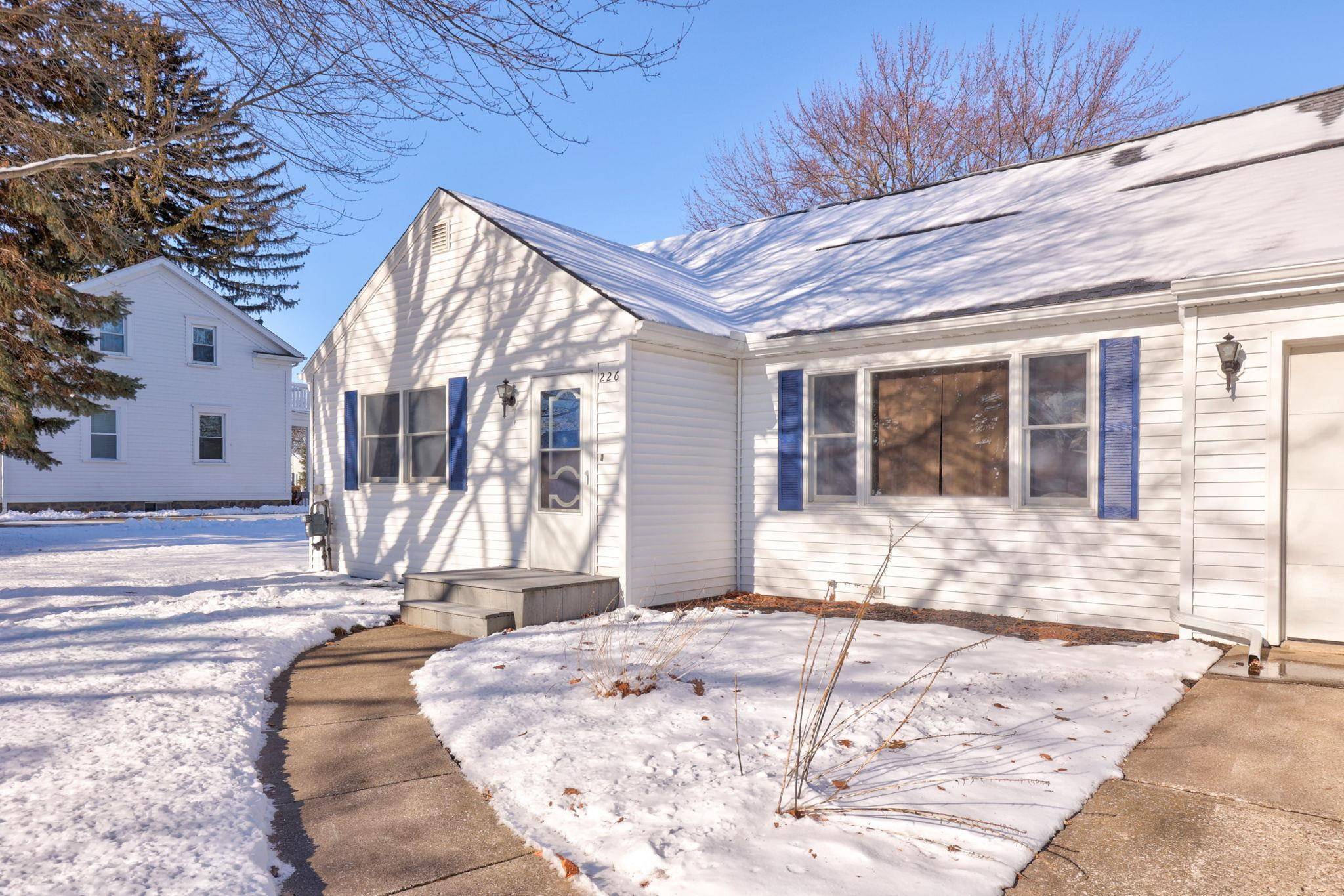 Frankenmuth, MI 48734,226 List ST