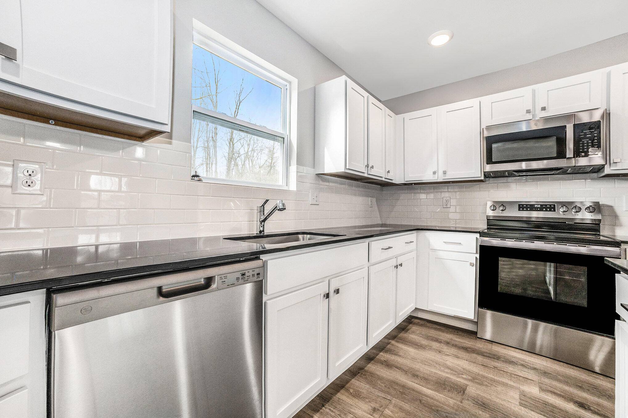 Bridgman, MI 49106,4019 Sugarsand LN