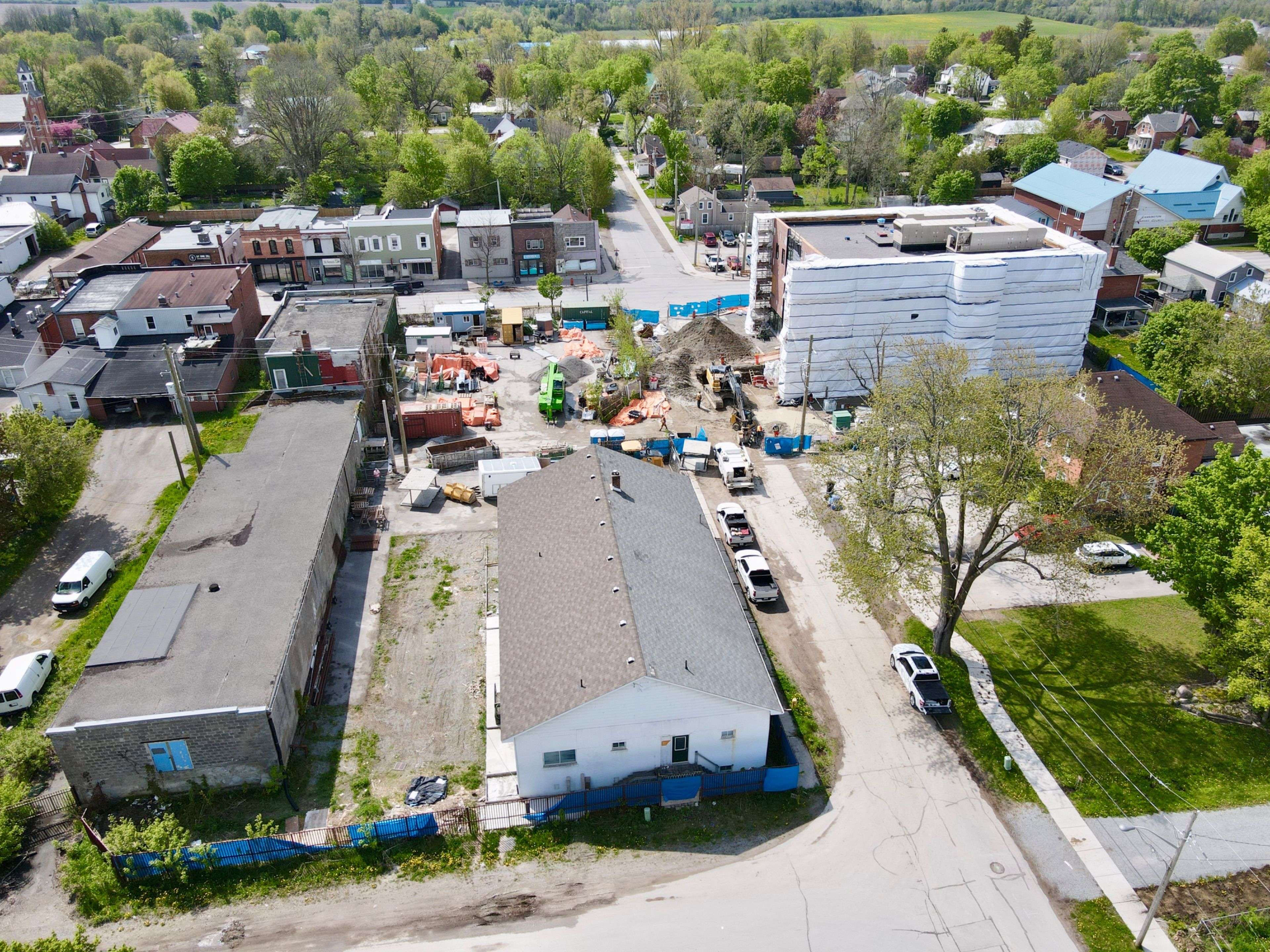 Brock, ON L0E 1E0,21 Ann ST