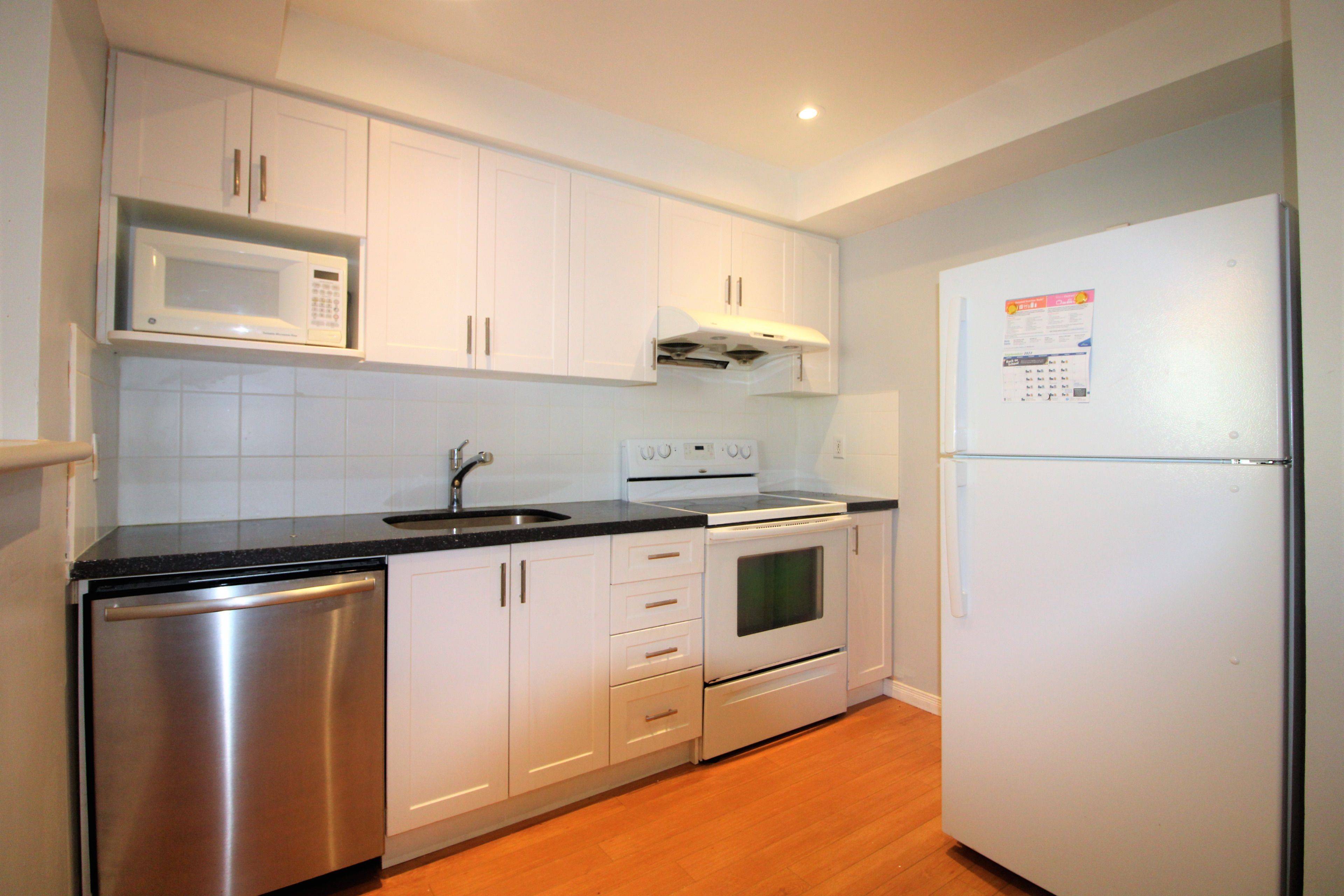 Newmarket, ON L3Y 8J6,355 Crowder BLVD