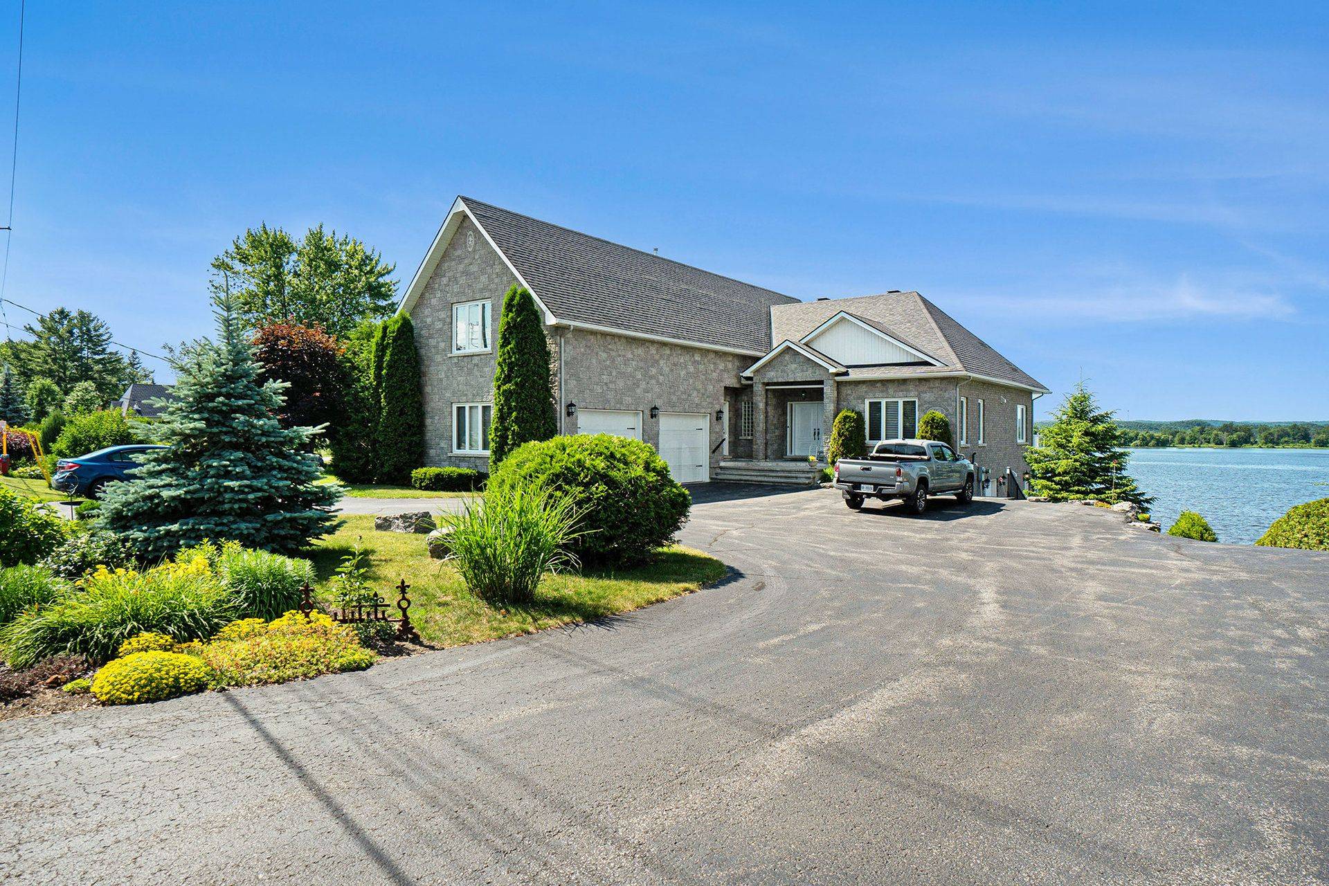 Alfred And Plantagenet, ON K0A 3K0,3001 Principale ST N #2