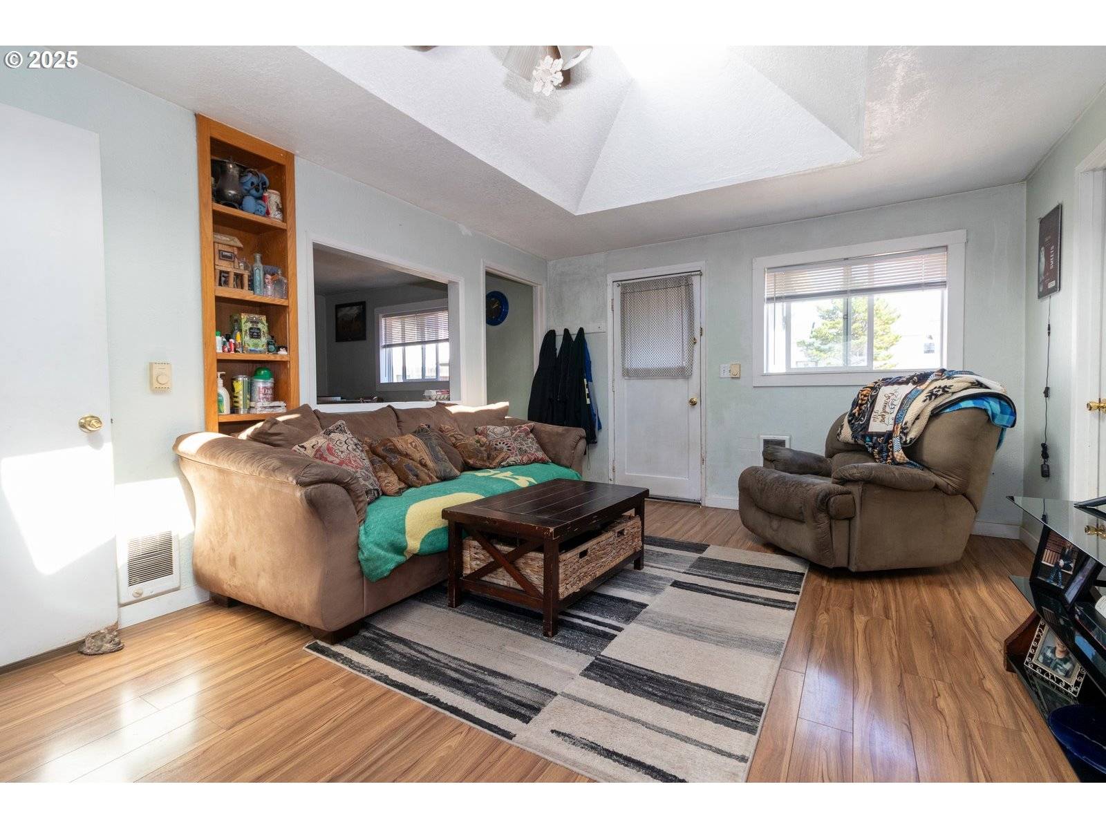 Florence, OR 97439,1667 30TH ST