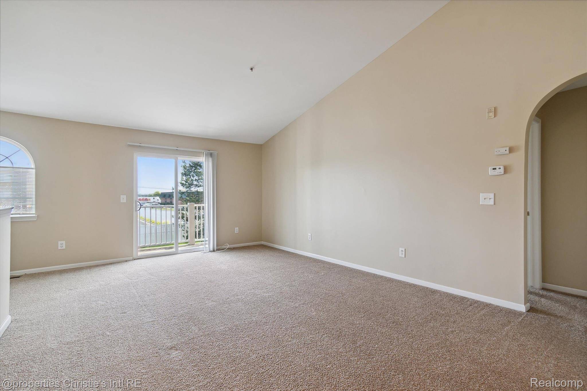 Woodhaven, MI 48183,22009 Fairlane BLVD