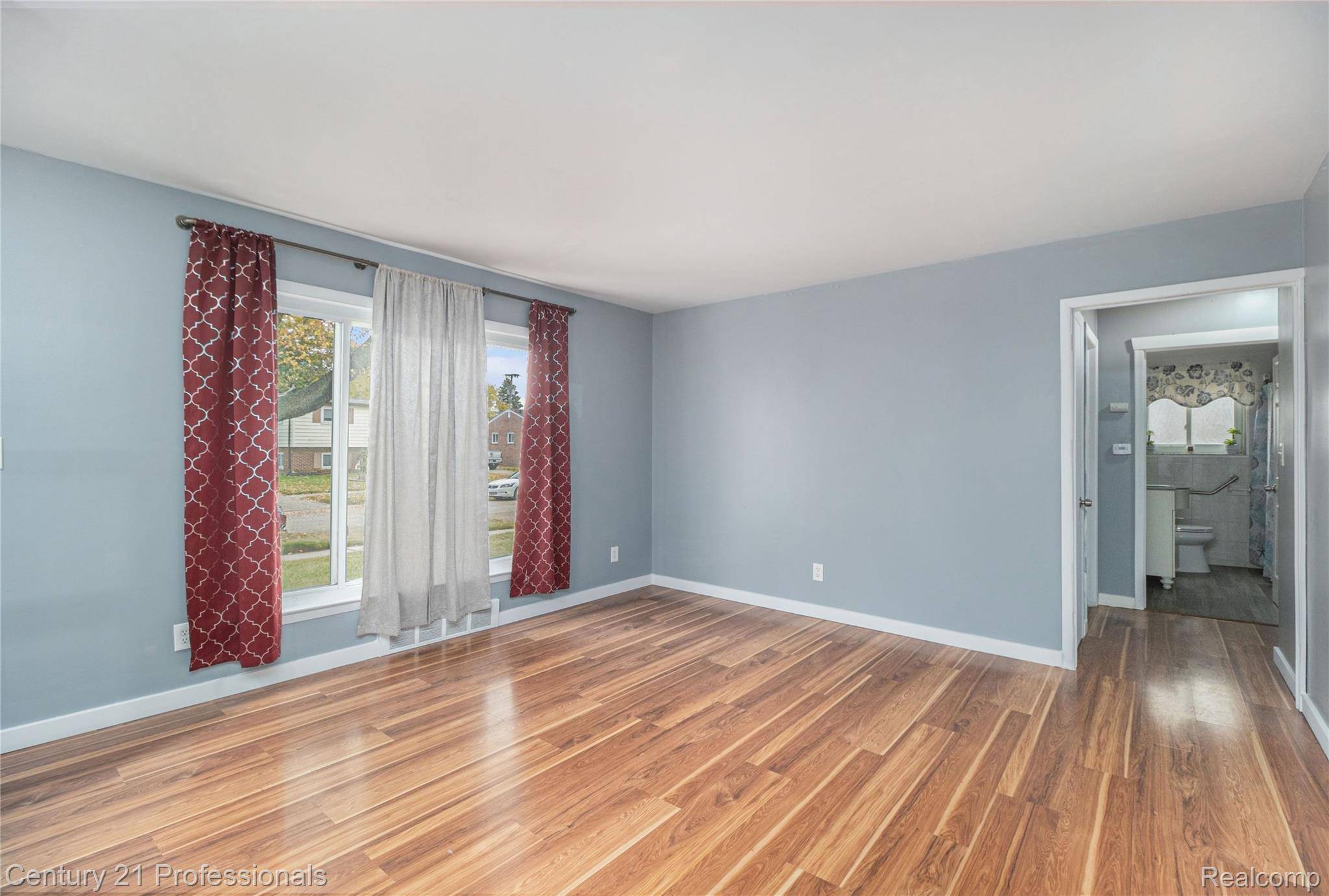 Warren, MI 48091,24043 Virginia DR