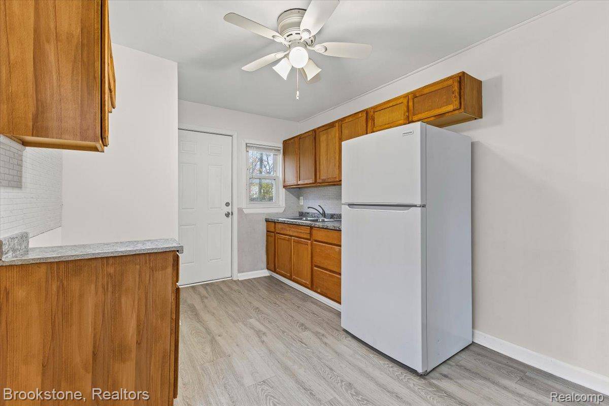 Pontiac, MI 48341,587 Nevada AVE