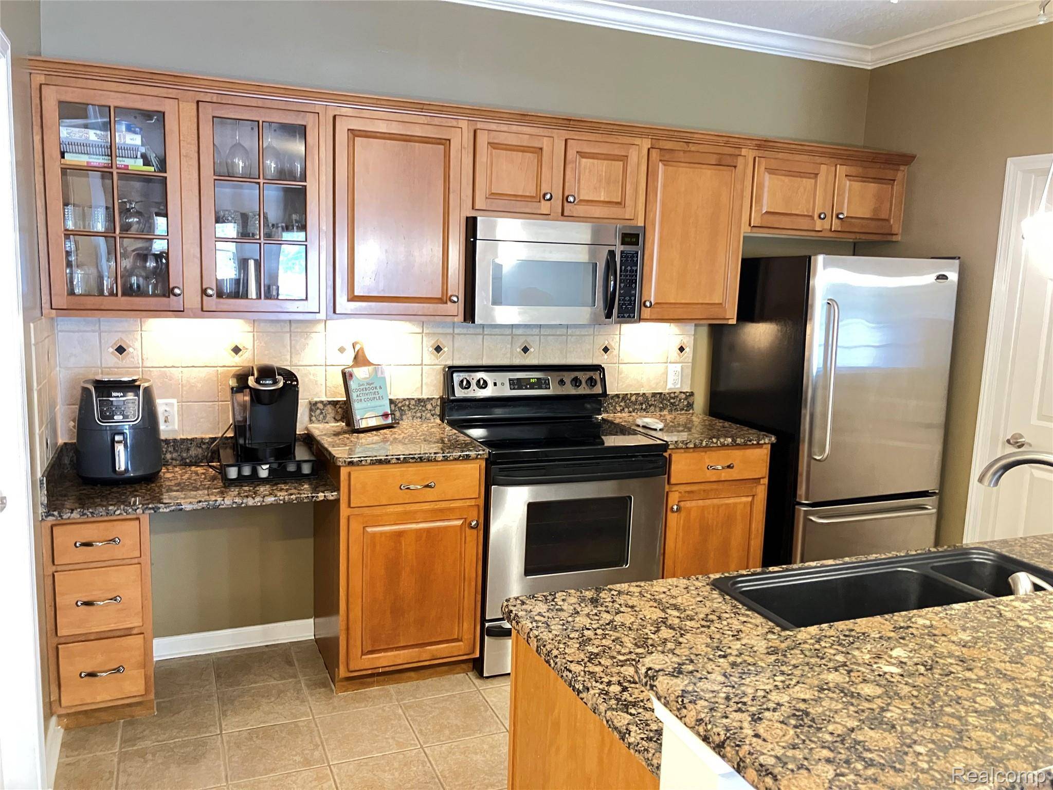 Ann Arbor, MI 48103,331 Scio Village CT #281