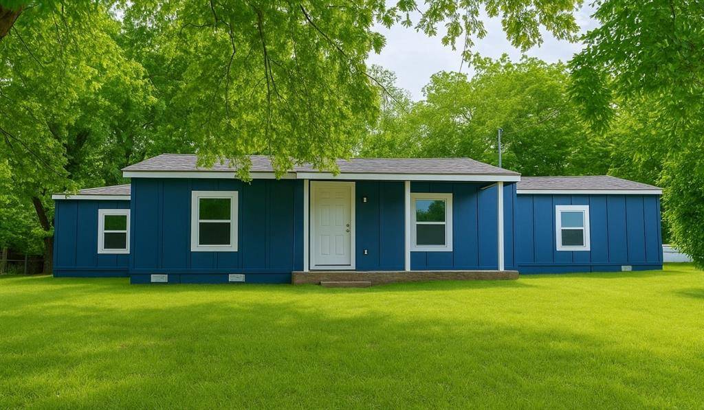 Whitesboro, TX 76273,209 Pecan Street