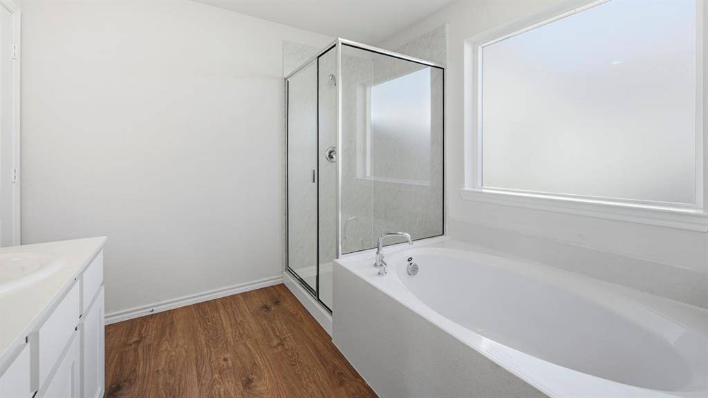 Pilot Point, TX 76258,750 Tiger Lily Way