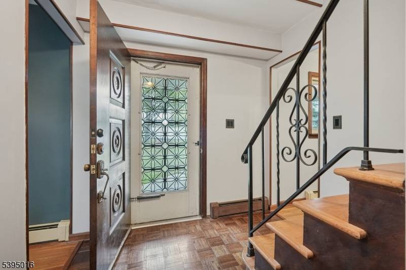 Hopatcong Boro, NJ 07843,135 Marla Rd