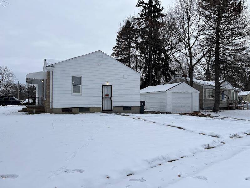 Flint, MI 48504,4702 Warrington DR