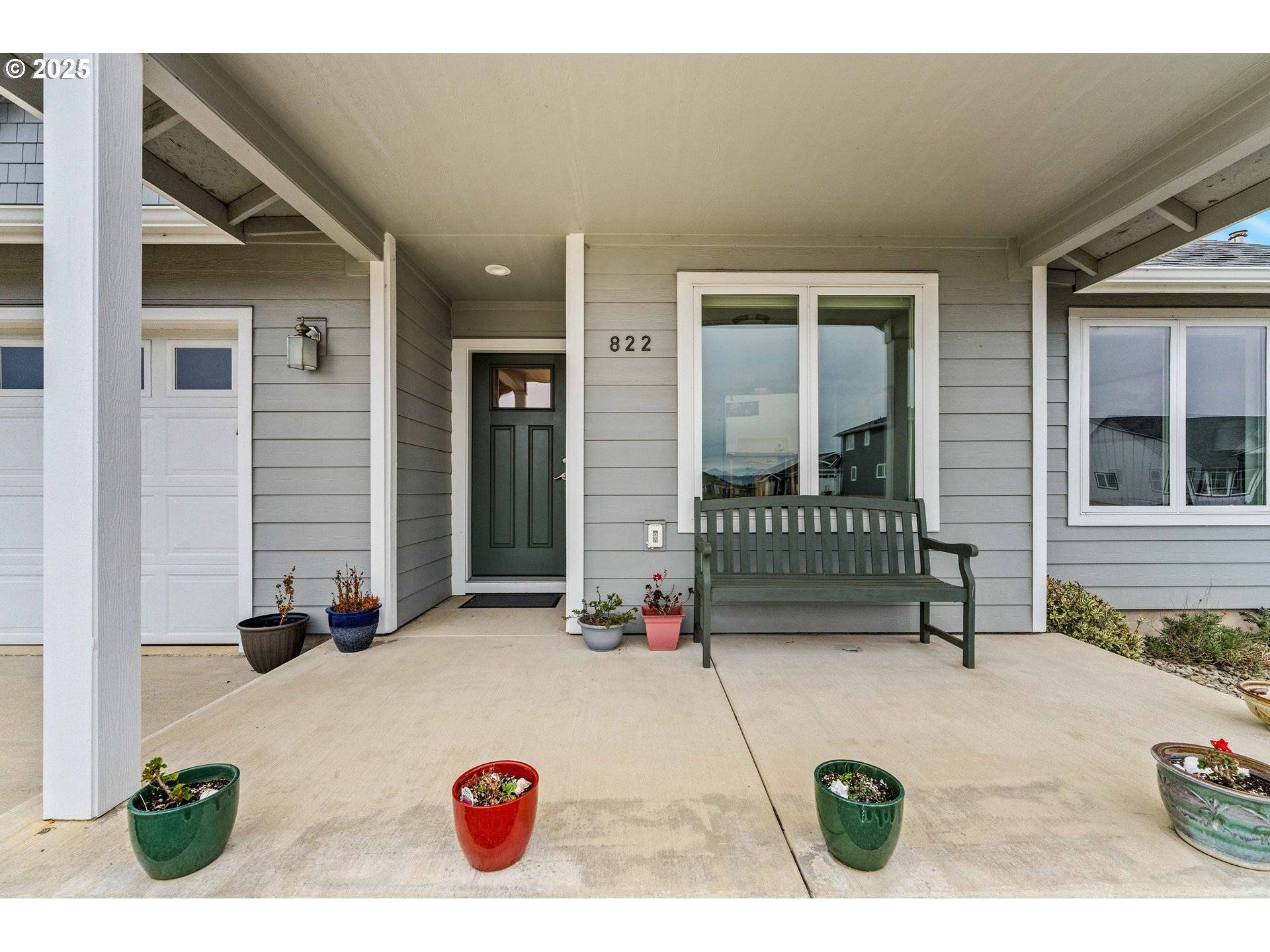 Bandon, OR 97411,822 SPYGLASS DR
