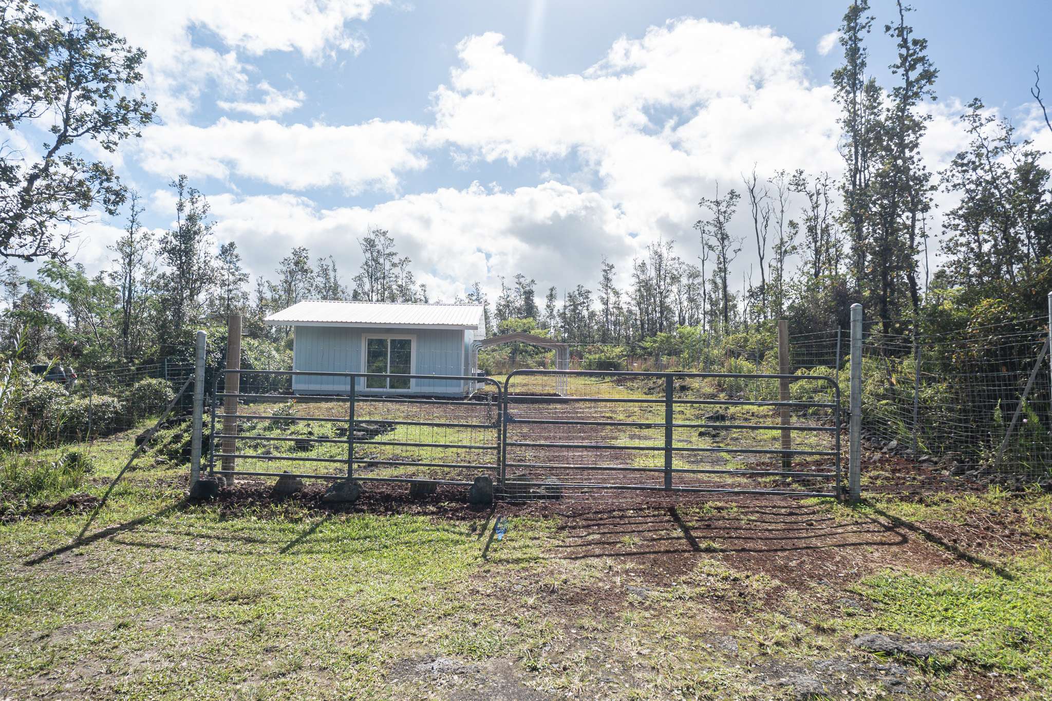 Mountain View, HI 96760,16-893 ROAD B (KEA)