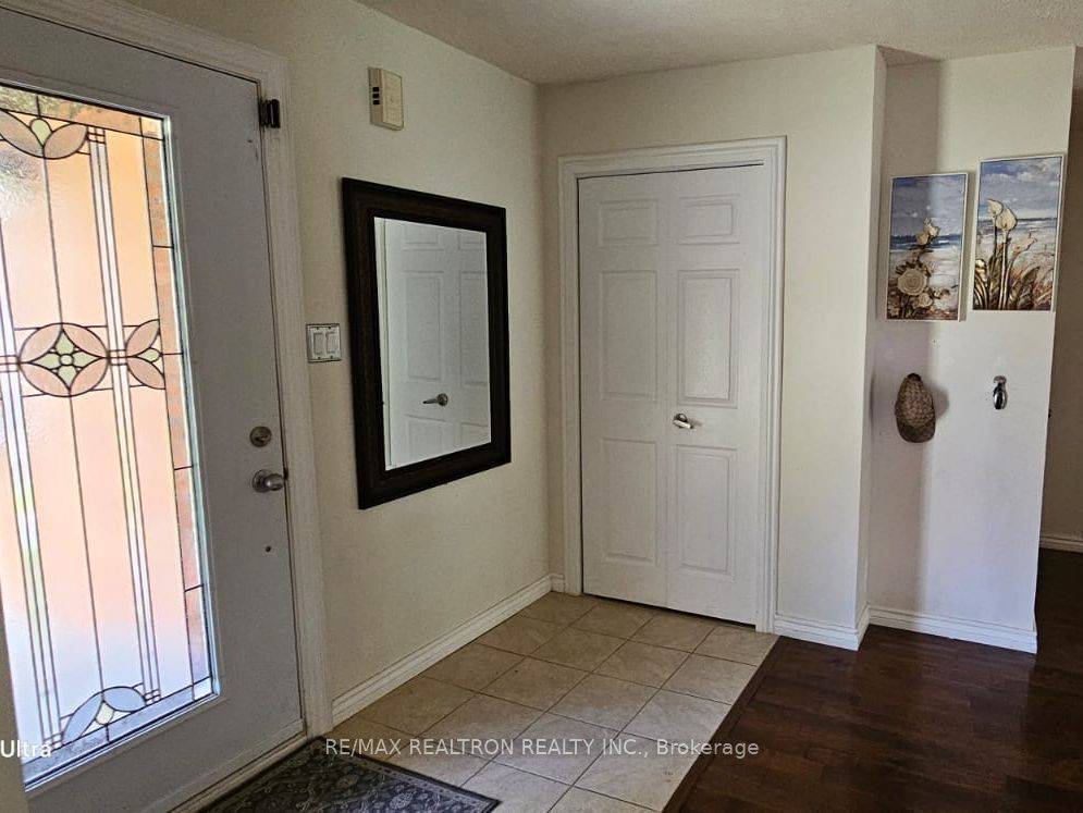 Ajax, ON L1T 3R7,31 Keeble CRES #Upper