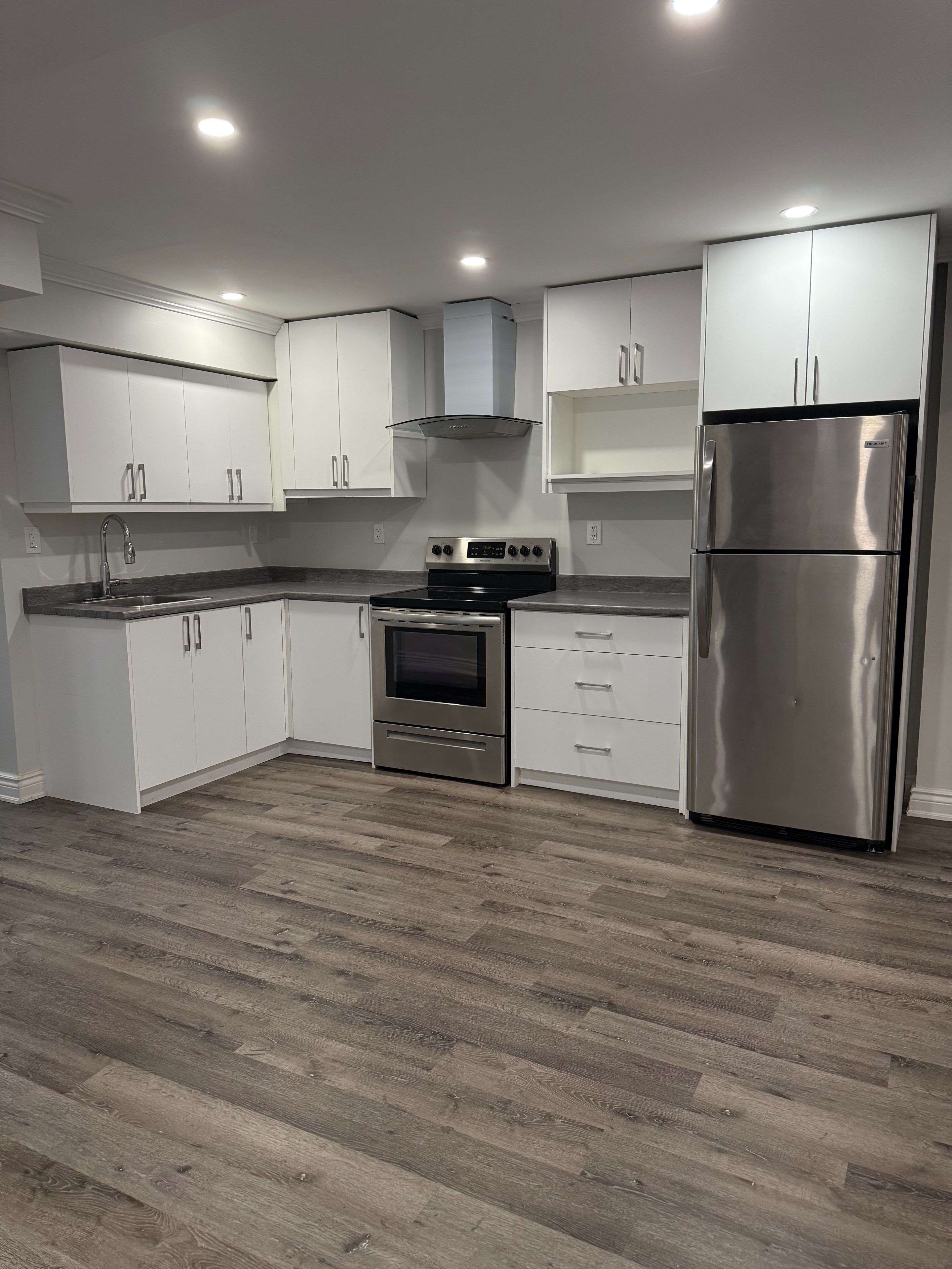 Vaughan, ON L4H 4L5,18 Beaconsfield DR