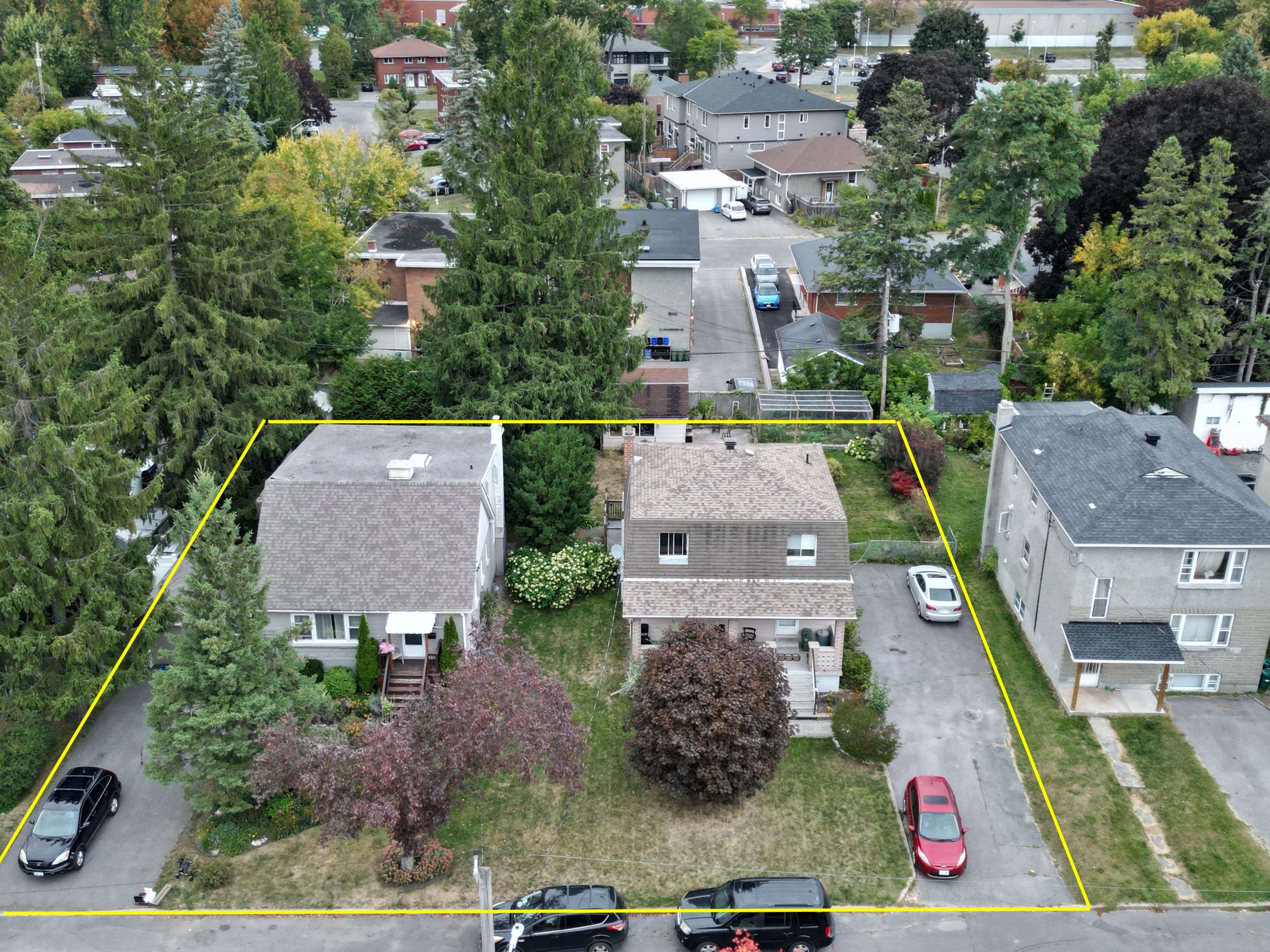 Overbrook - Castleheights And Area, ON K1K 1C1,465 Guy ST