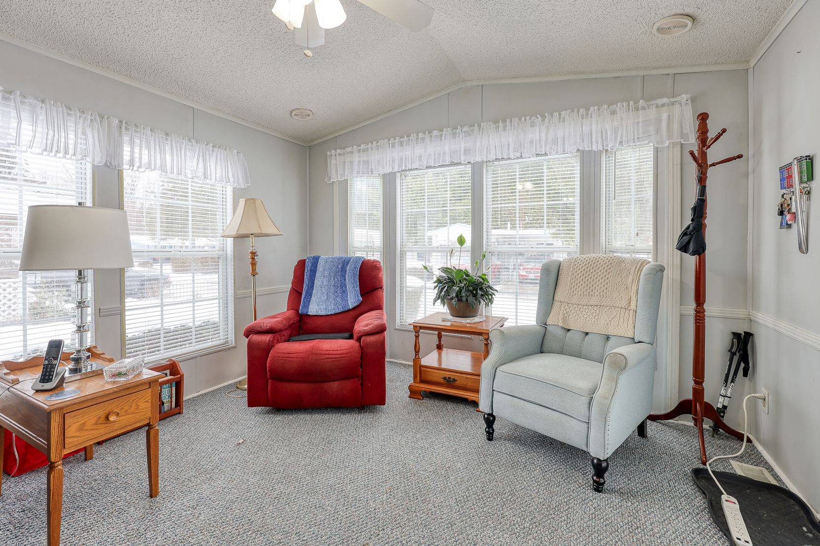 Norwich, ON N0J 1P0,592968 County Road 13 RD #33 Linda Lane