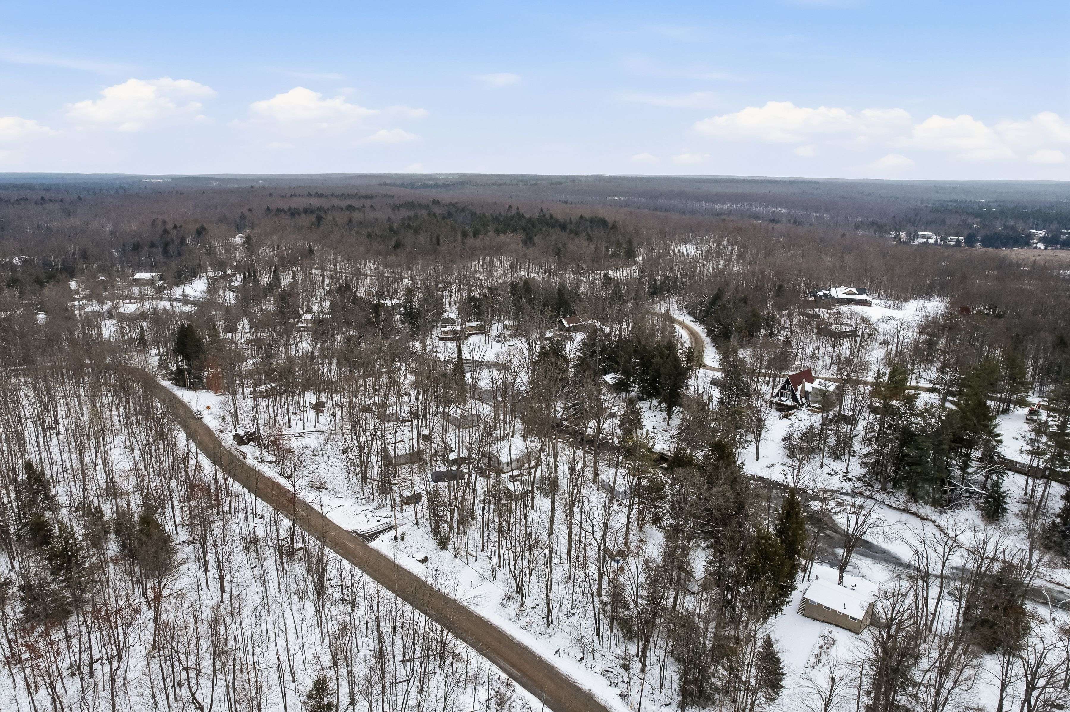 Trent Lakes, ON K0M 1A0,337 Kennedy DR