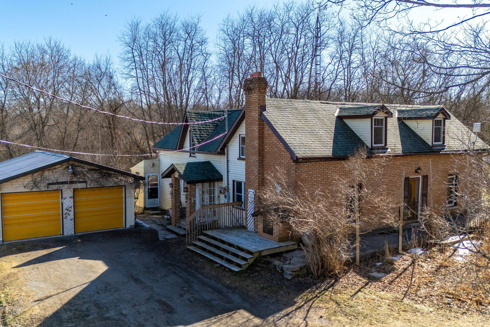 Quinte West, ON K0K 2C0,636 GLEN ROSS RD