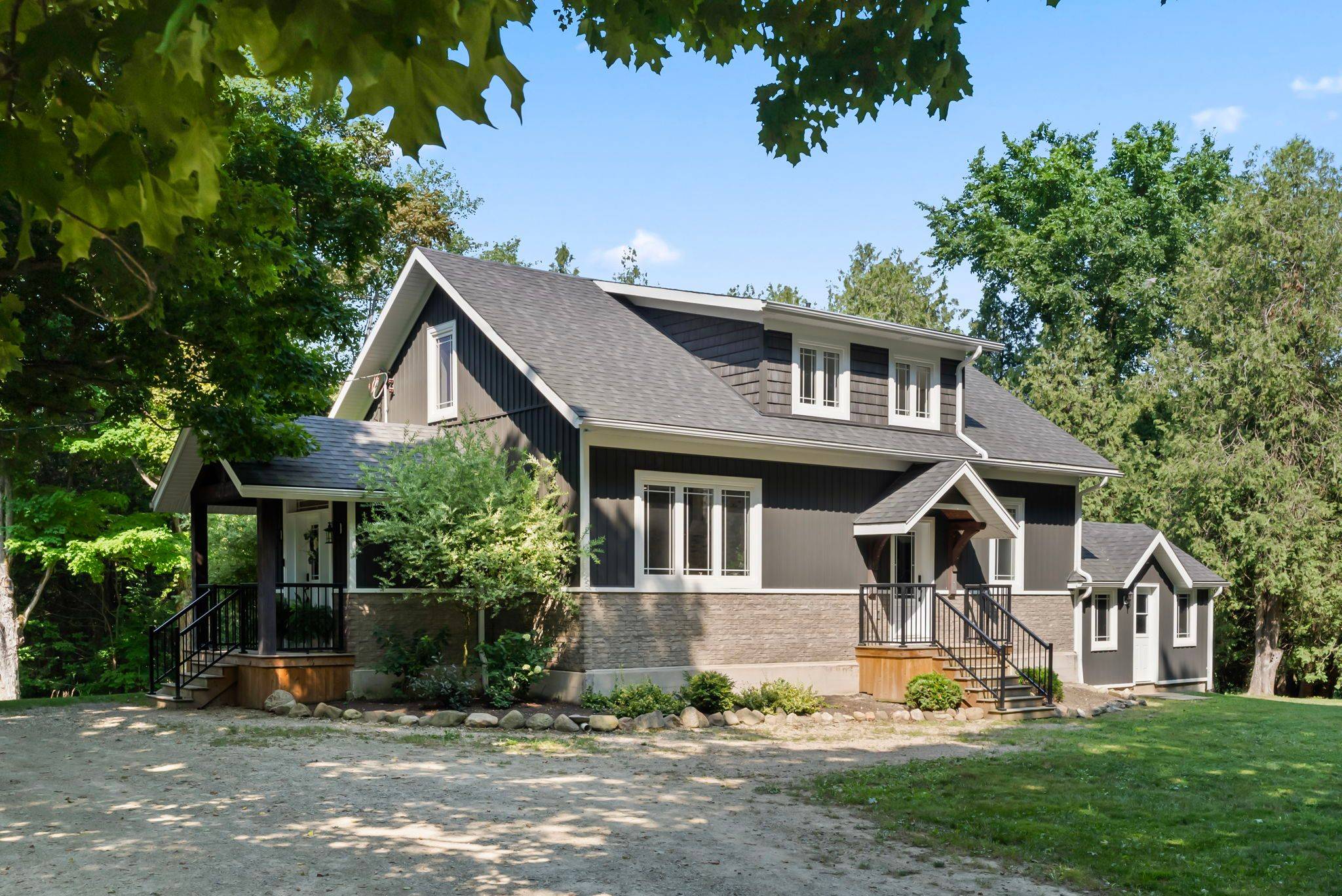 Morris Turnberry, ON N0G 2W0,39626 Glenannon RD