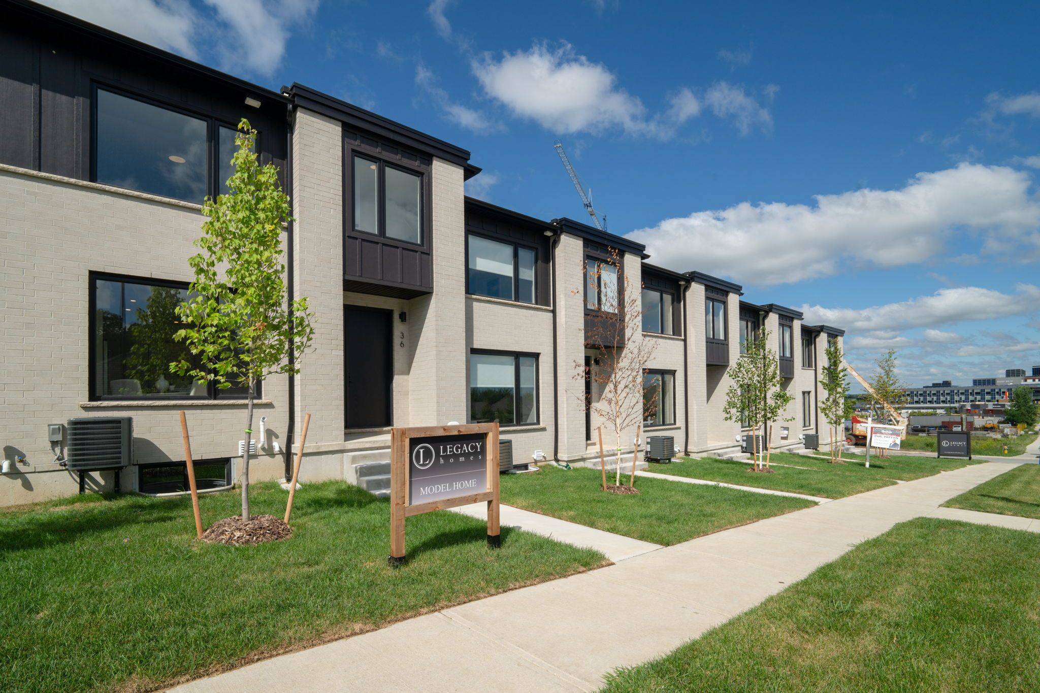 London South, ON N6K 0L2,1175 Riverbend RD #28