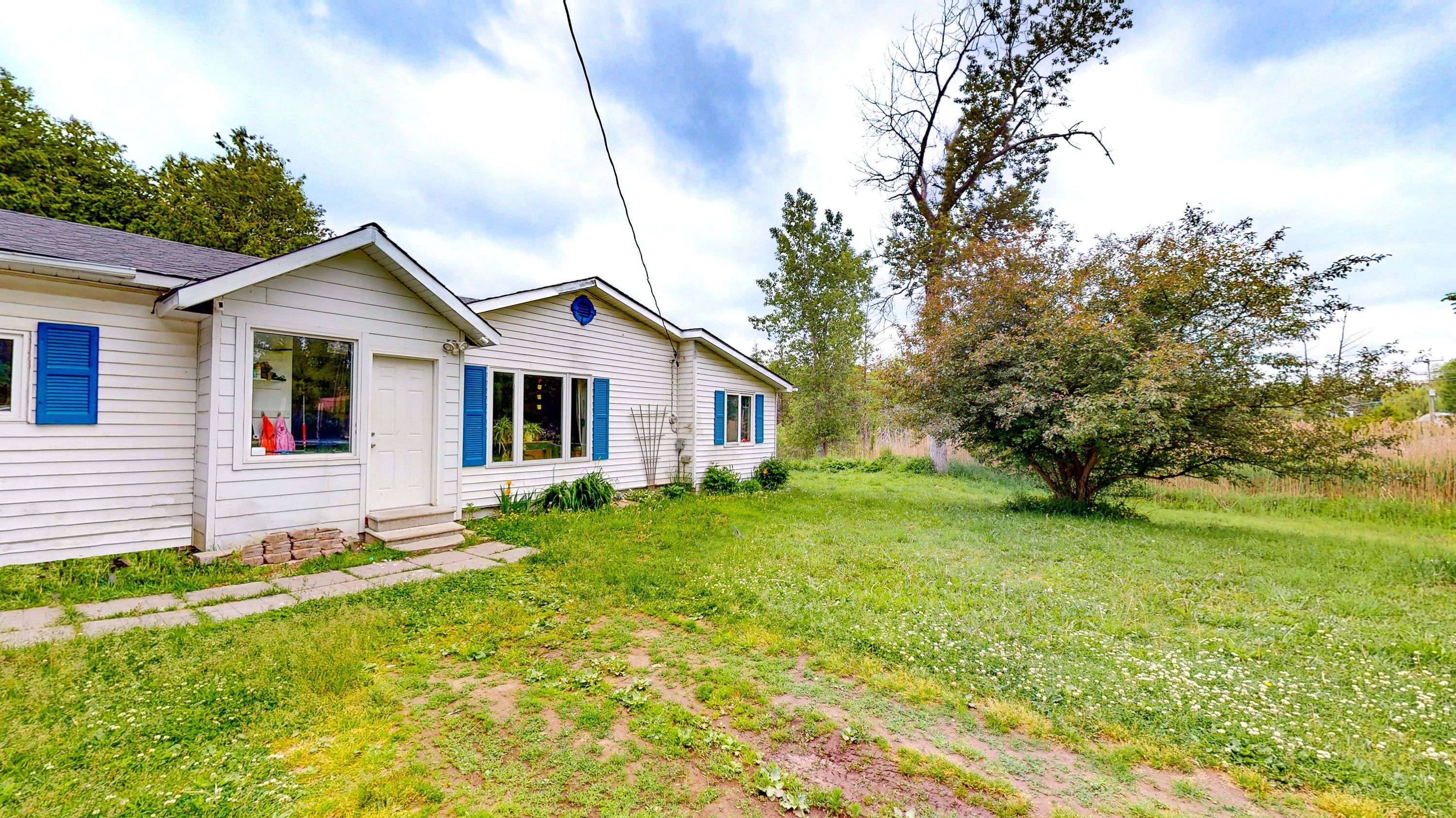 Grey Highlands, ON N0C 1E0,117 Collingwood ST