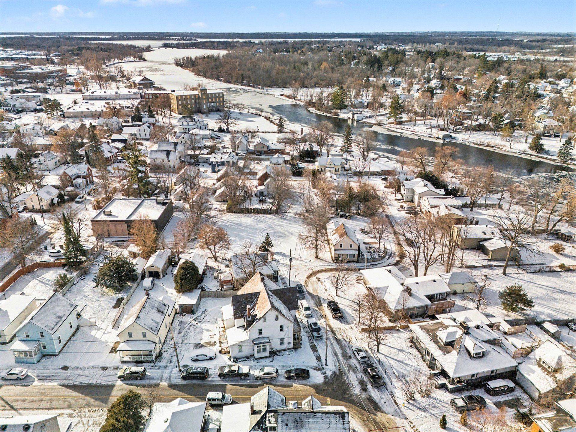 Carleton Place, ON K7C 1T3,42 & 46 Allan ST