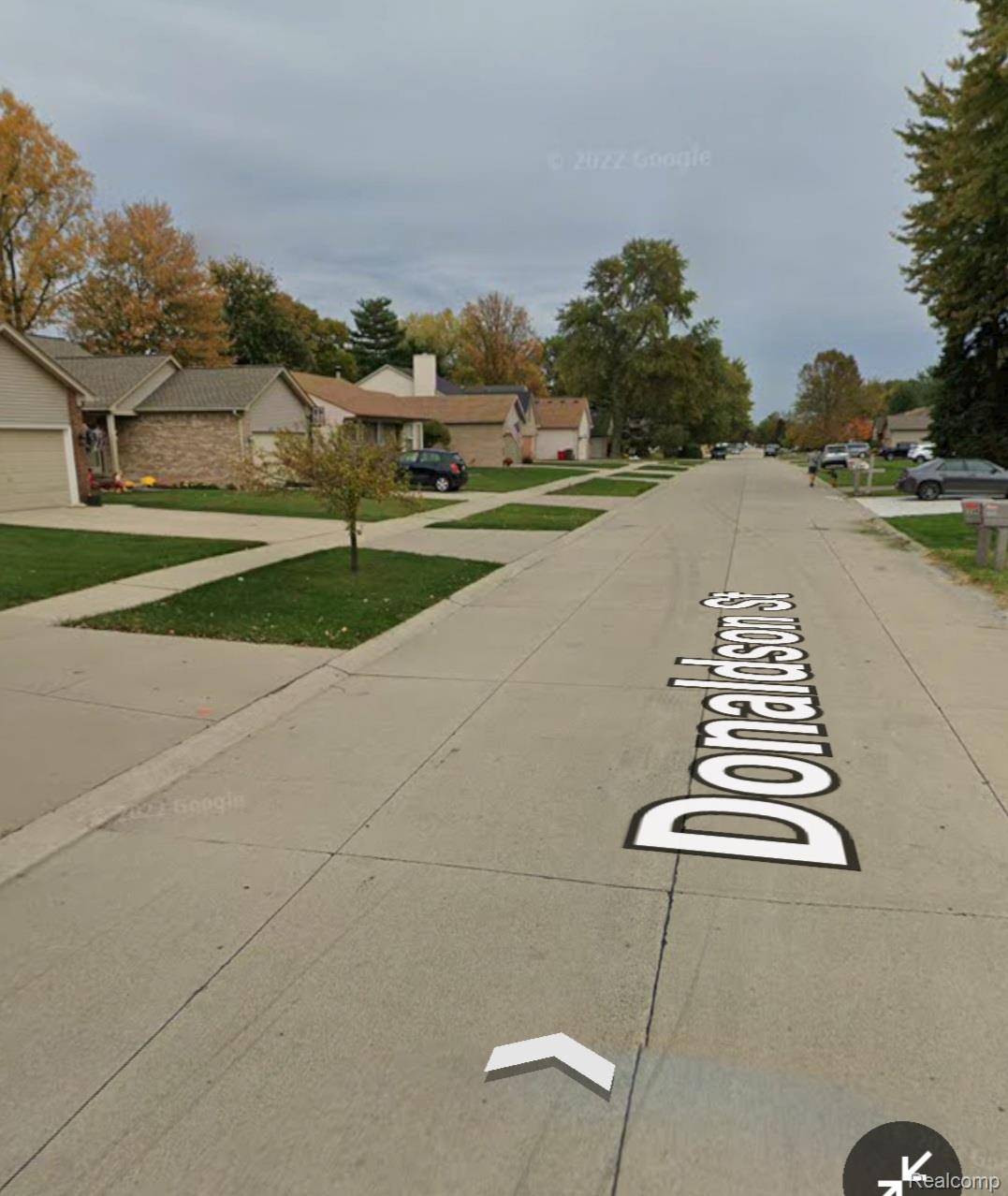 Clinton Township, MI 48035,23562 Donaldson