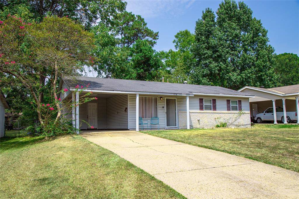 Shreveport, LA 71118,2558 Crape Myrtle Street