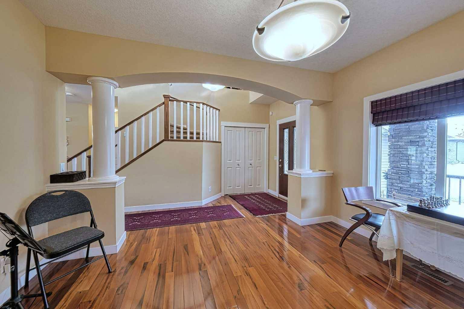 Okotoks, AB T1S 2N7,66 Crystal Green DR