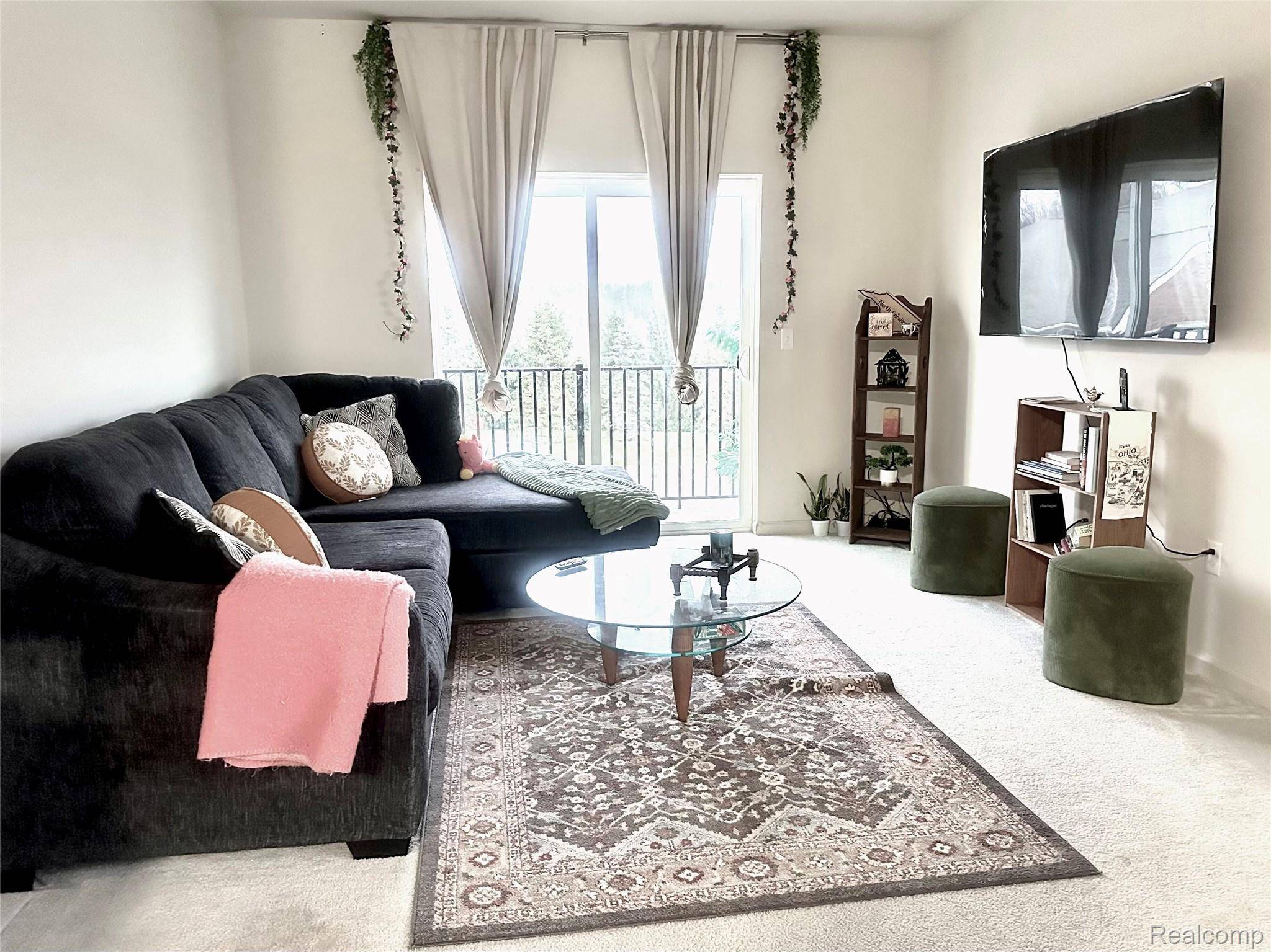 Howell, MI 48855,10028 RIDGE RUN ST #10