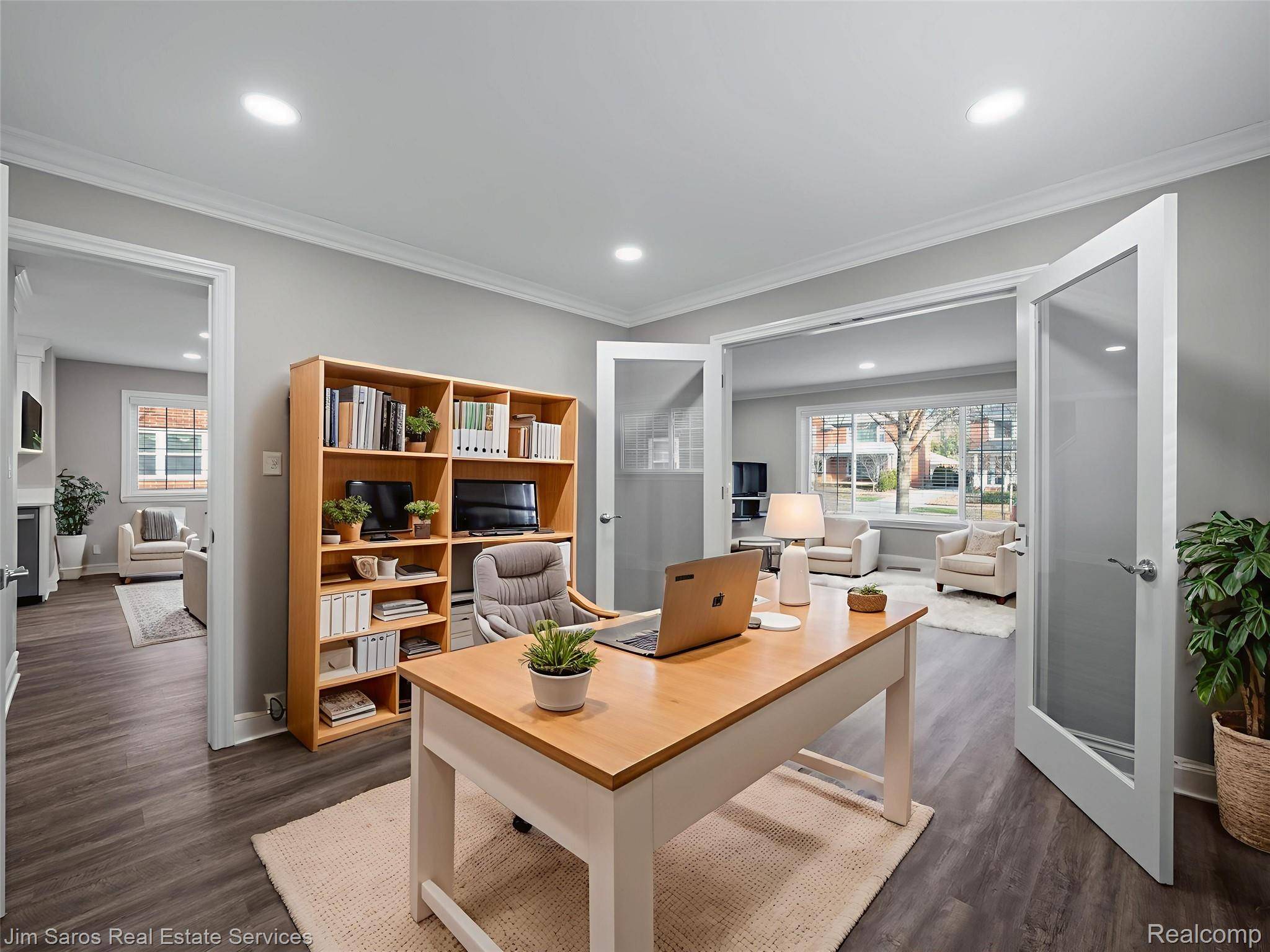 Grosse Pointe Park, MI 48230,895 Harcourt RD