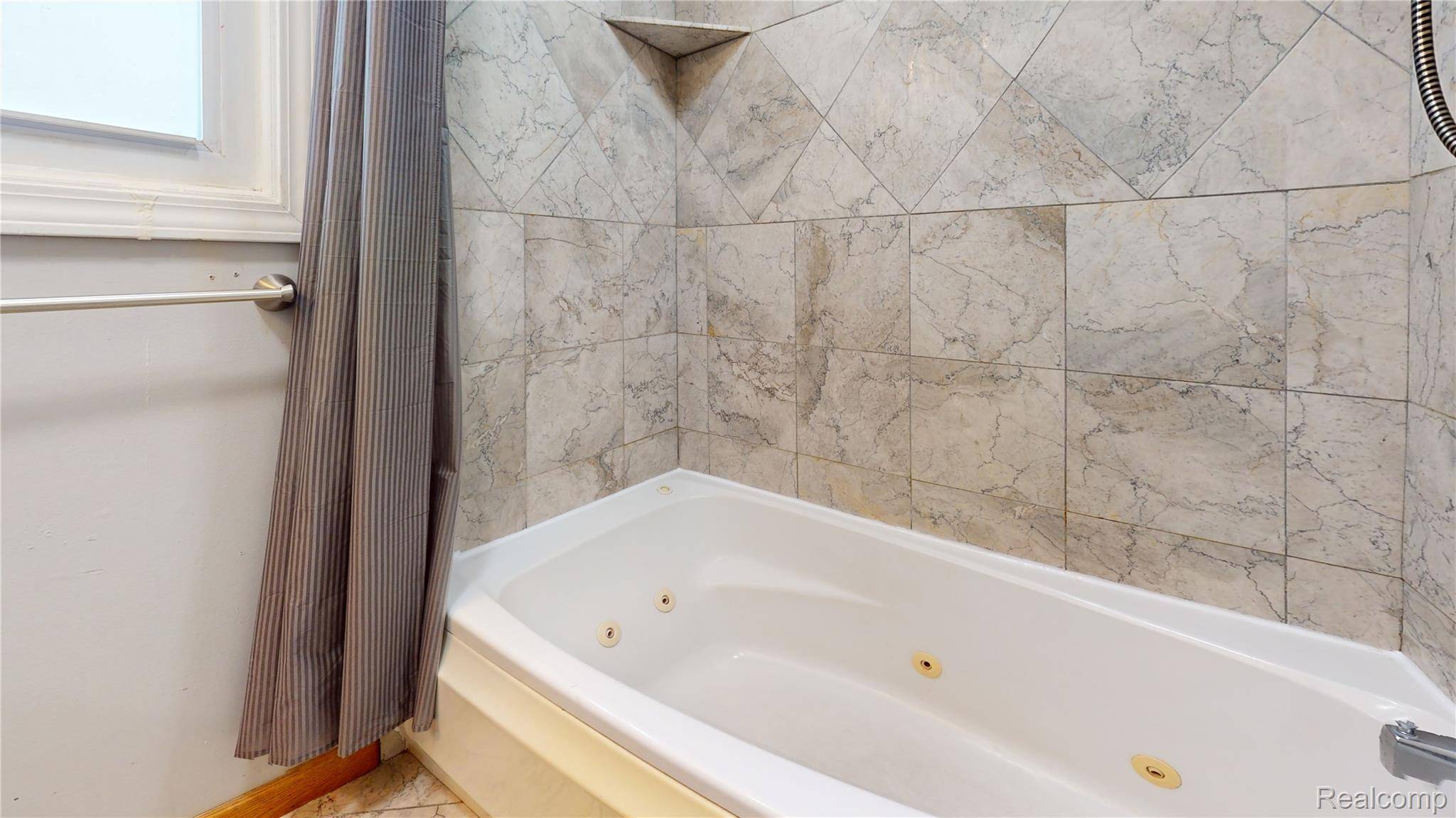 Pontiac, MI 48341,773 Owego DR