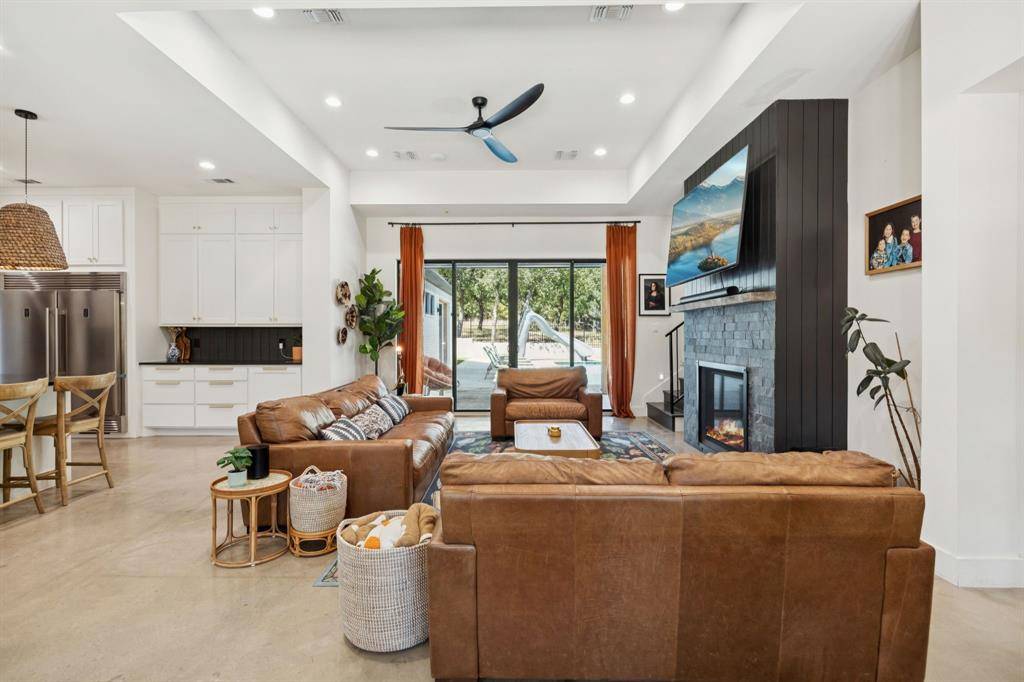 Lipan, TX 76462,716 S Sugartree Drive