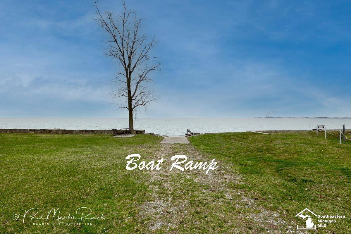 Newport, MI 48166,4450 Sycamore RD