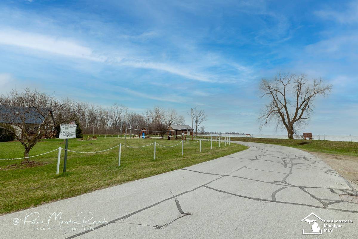 Newport, MI 48166,4450 Sycamore RD